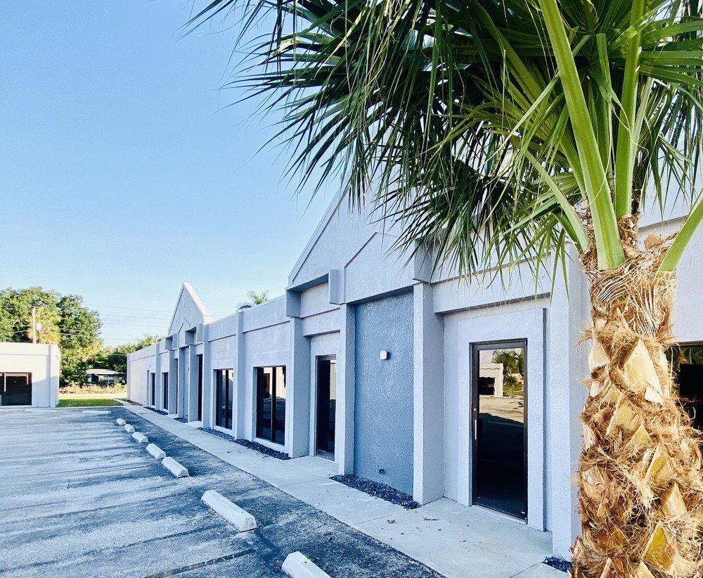 525 E Olympia Avenue Punta Gorda FL 33950