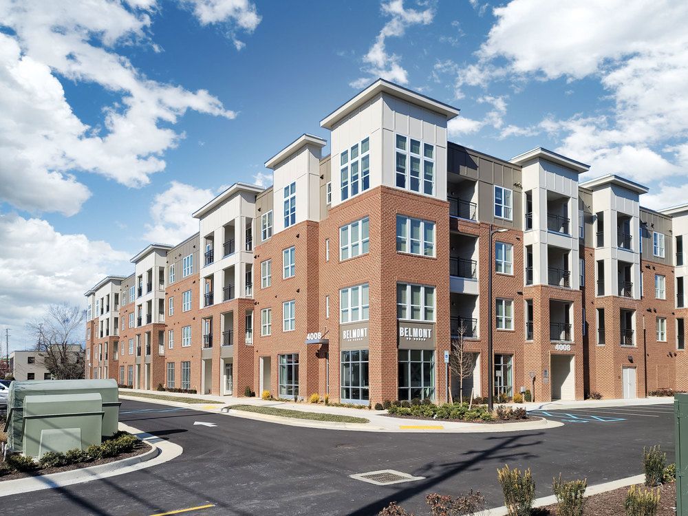4010 W Broad St, Richmond, VA 23220