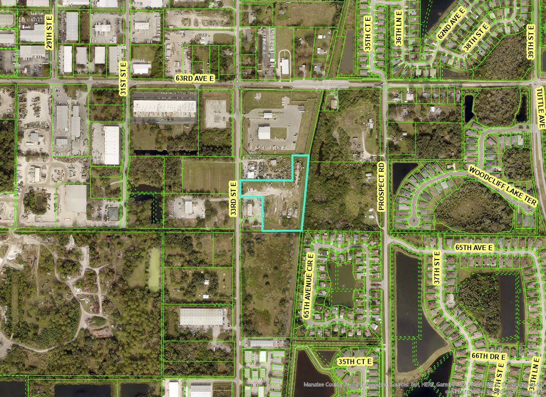6407 33rd Street E. Sarasota FL 34243