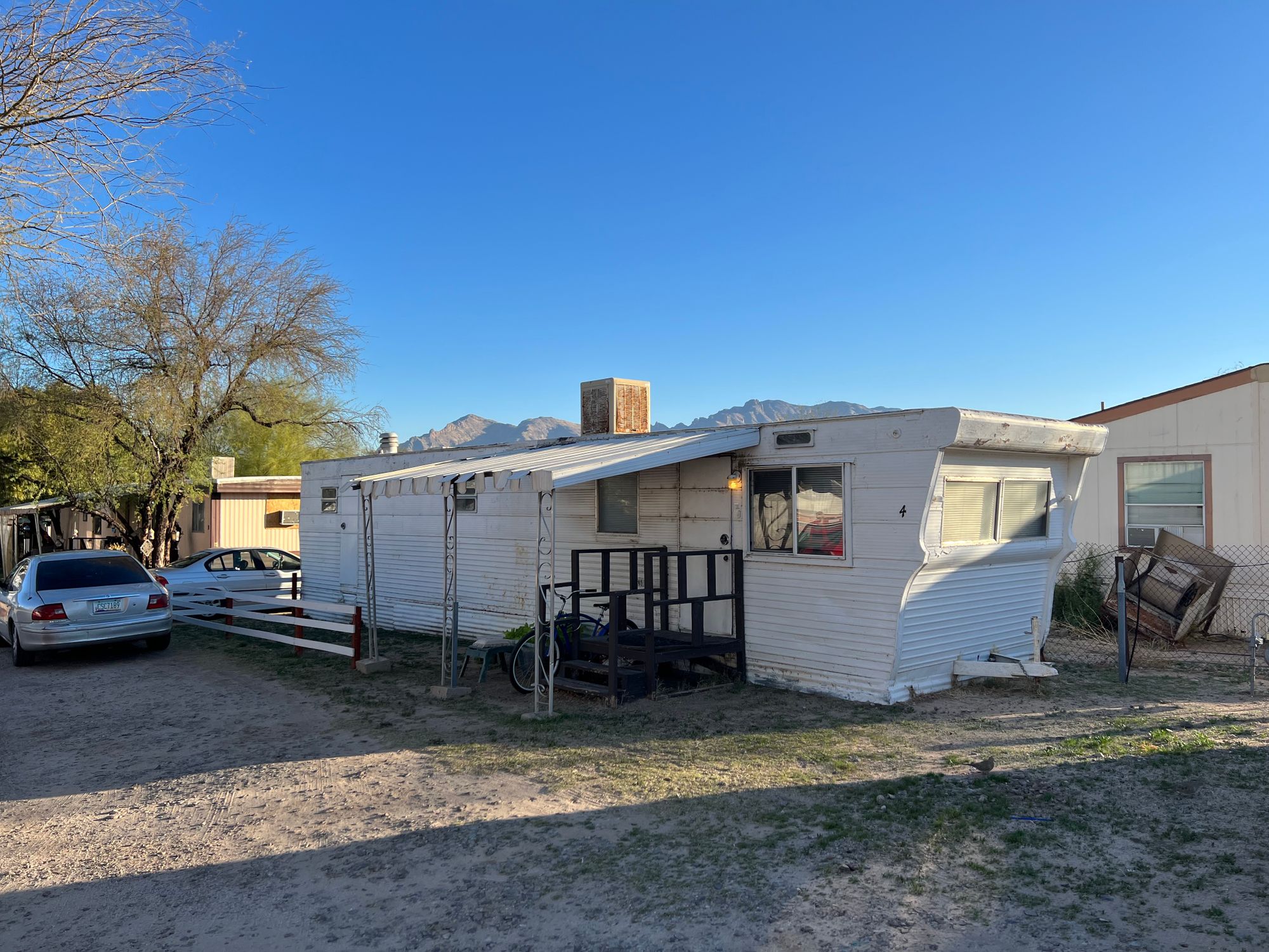 Dean's Mobile Home Park