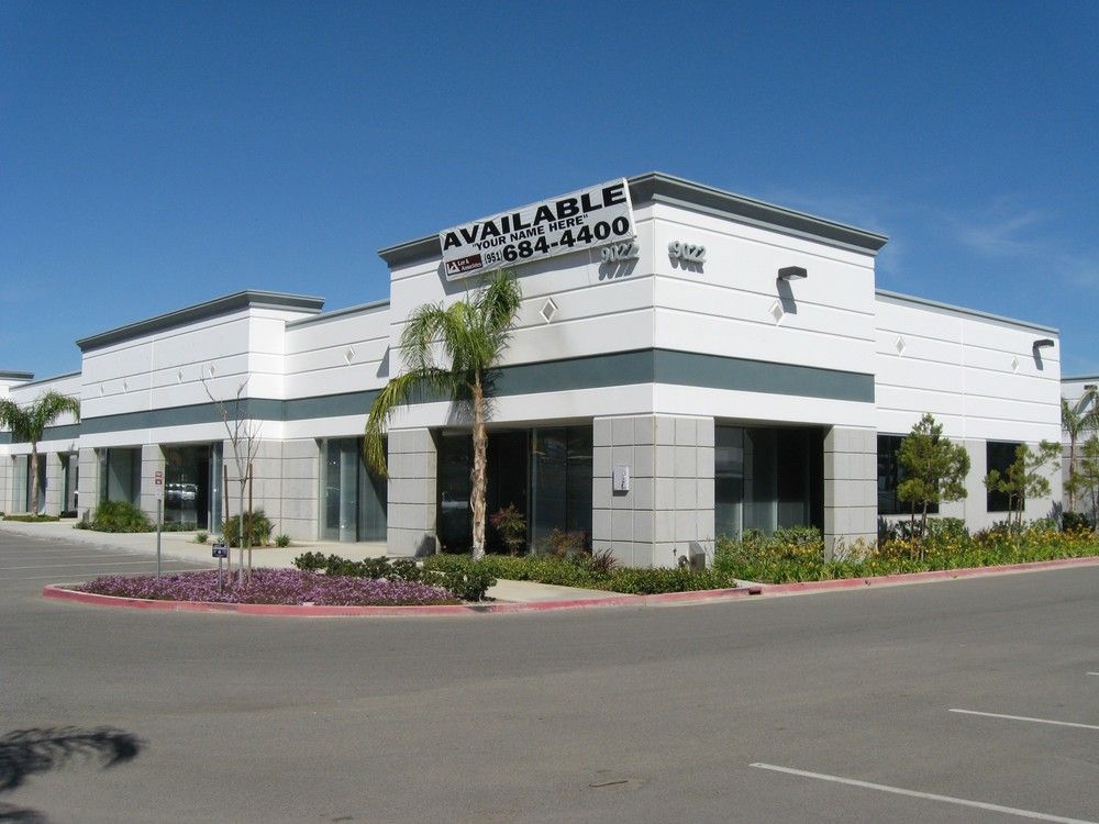 9022 Pulsar Ct, Corona, CA 92883