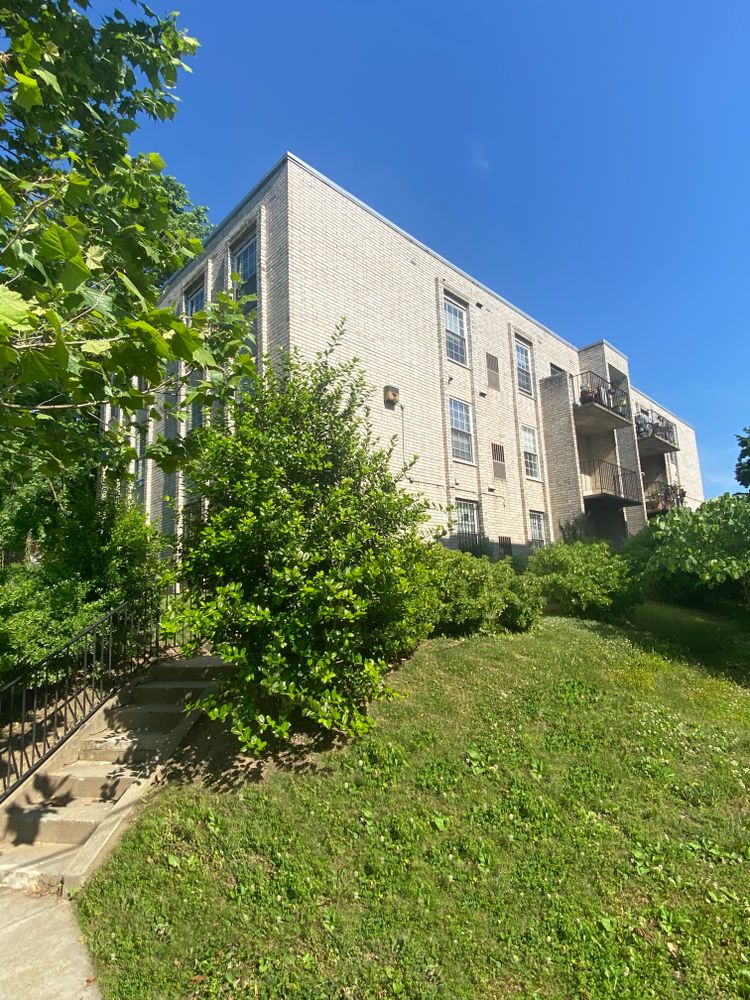 1900 Irving Street NE