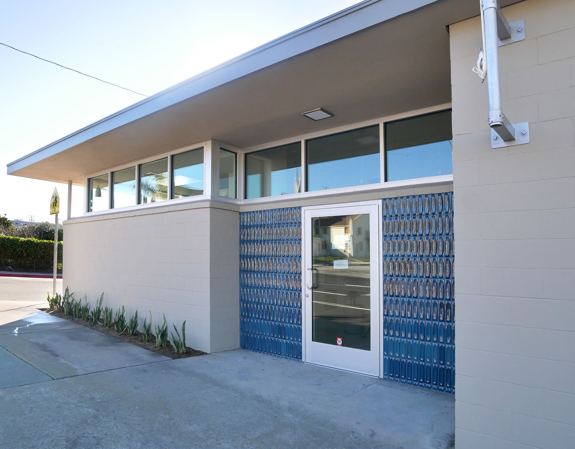 1094 East Main St, Ventura, CA 93001