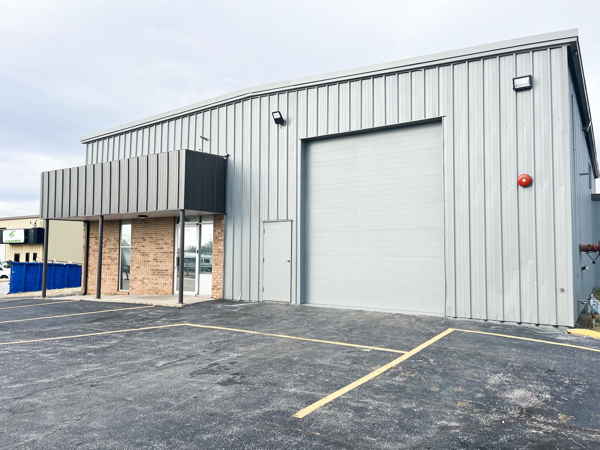 2465 E Jean St, Springfield, MO 65803