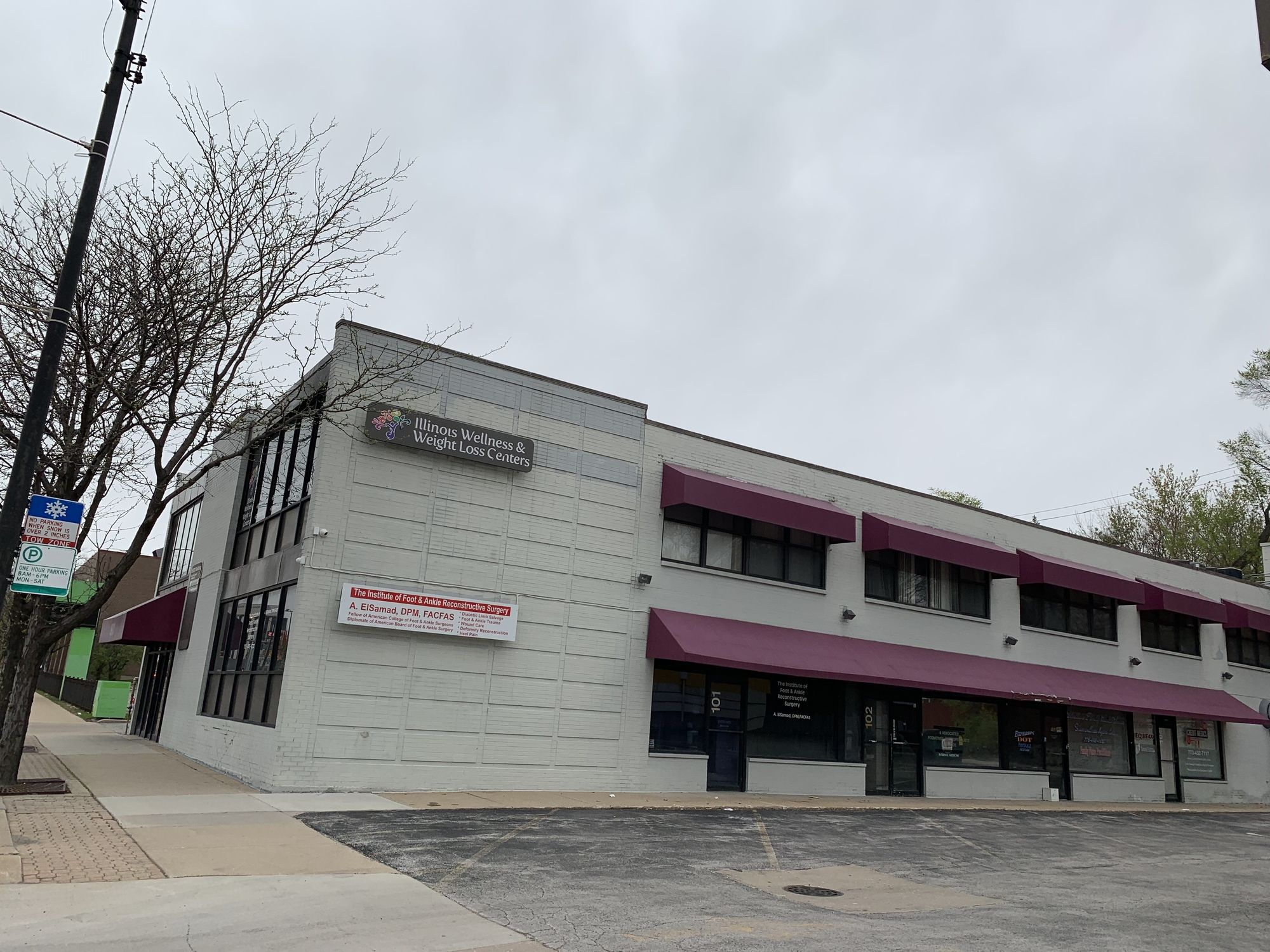 Exterior Building Parking Lot