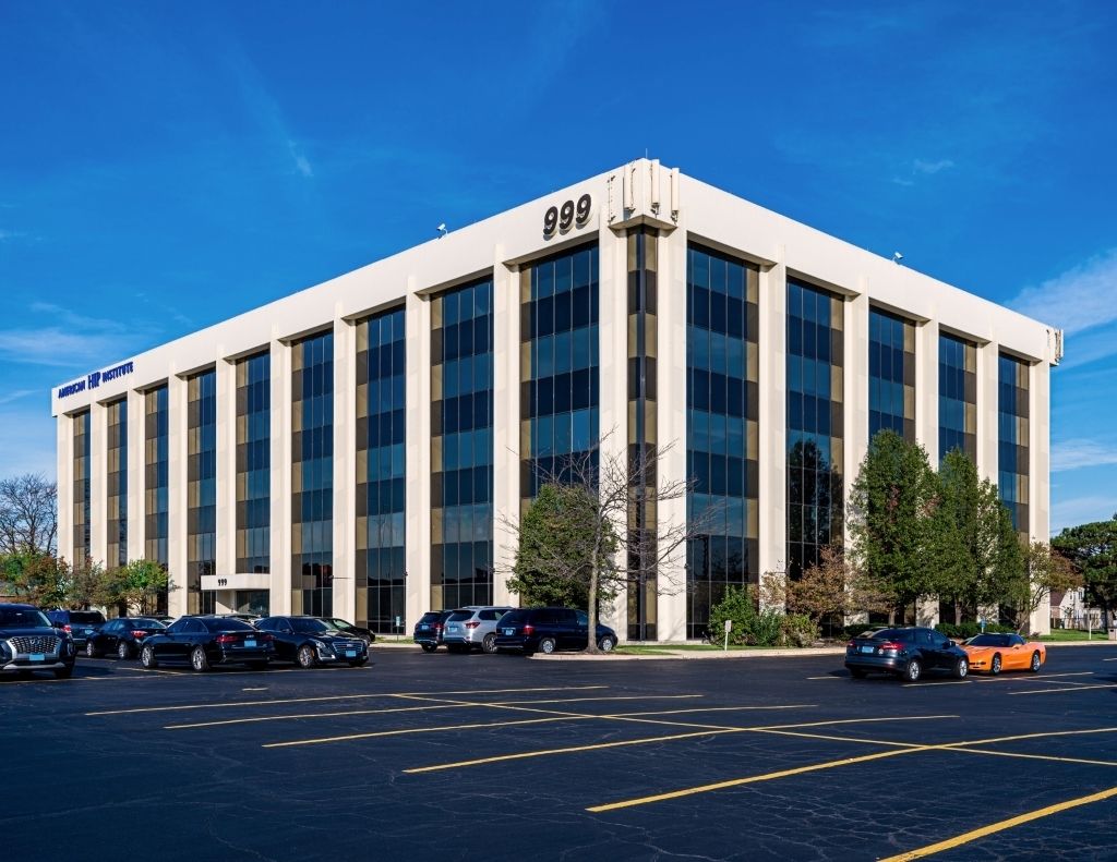 999 E Touhy Ave, Des Plaines, IL 60018