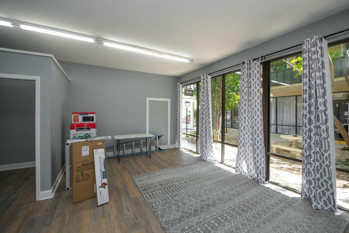 2595 Tamiami Trail Port Charlotte FL 33952