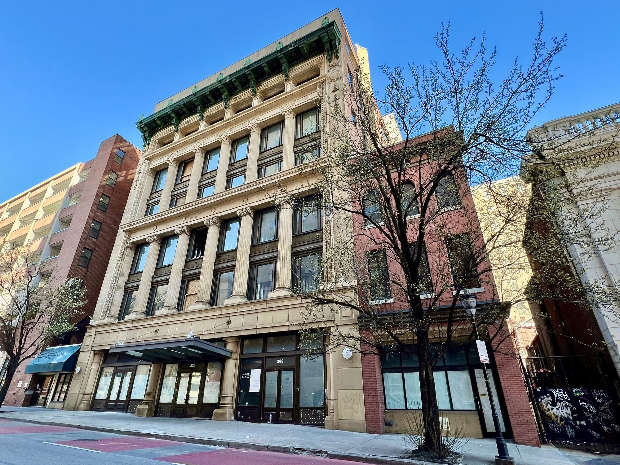 300 W Fayette St, Baltimore, MD 21201