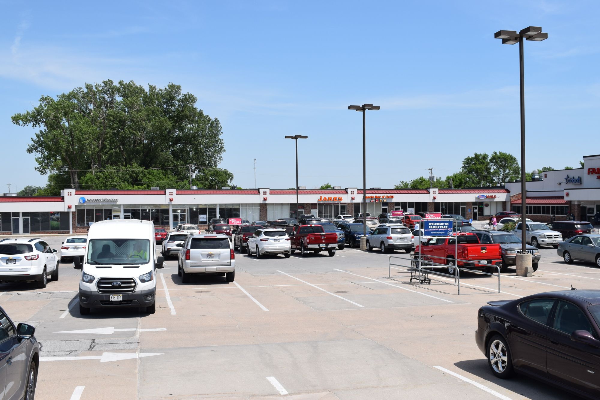 238 S 8Th St, Blair, NE 68008