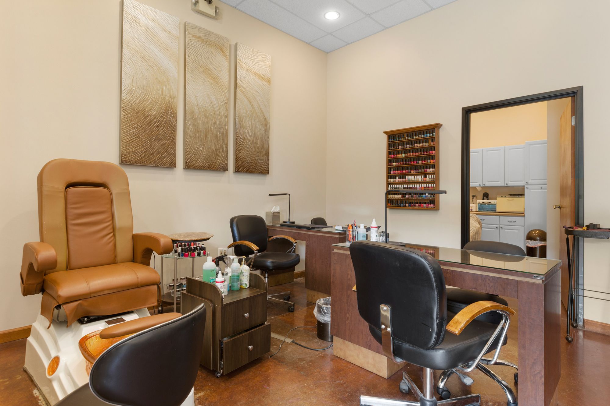 Fully Leased Investment Opportunity Heart of Wayne