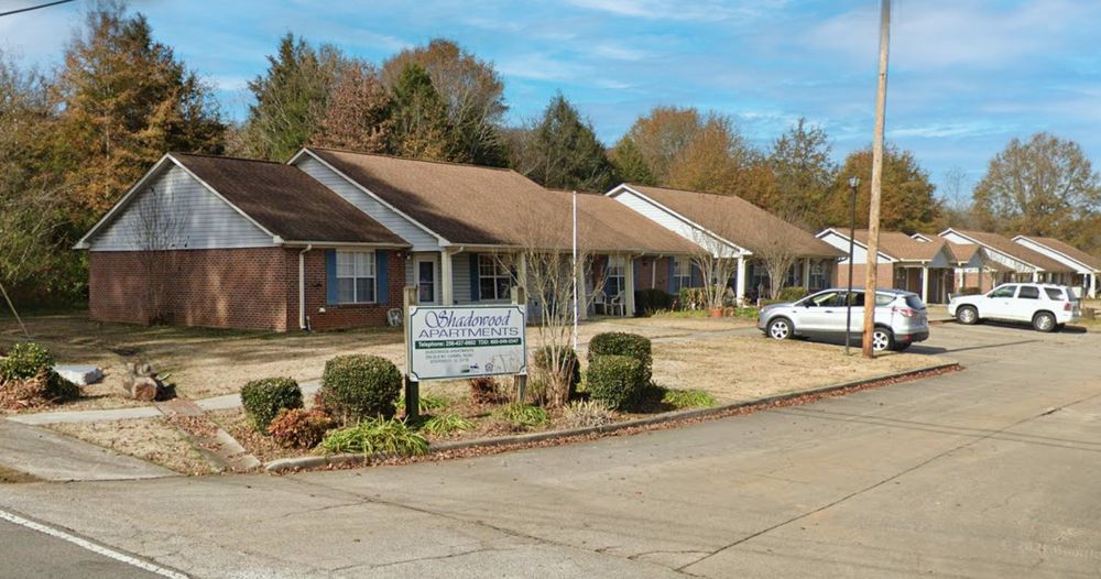 Shadowood Apartments 
