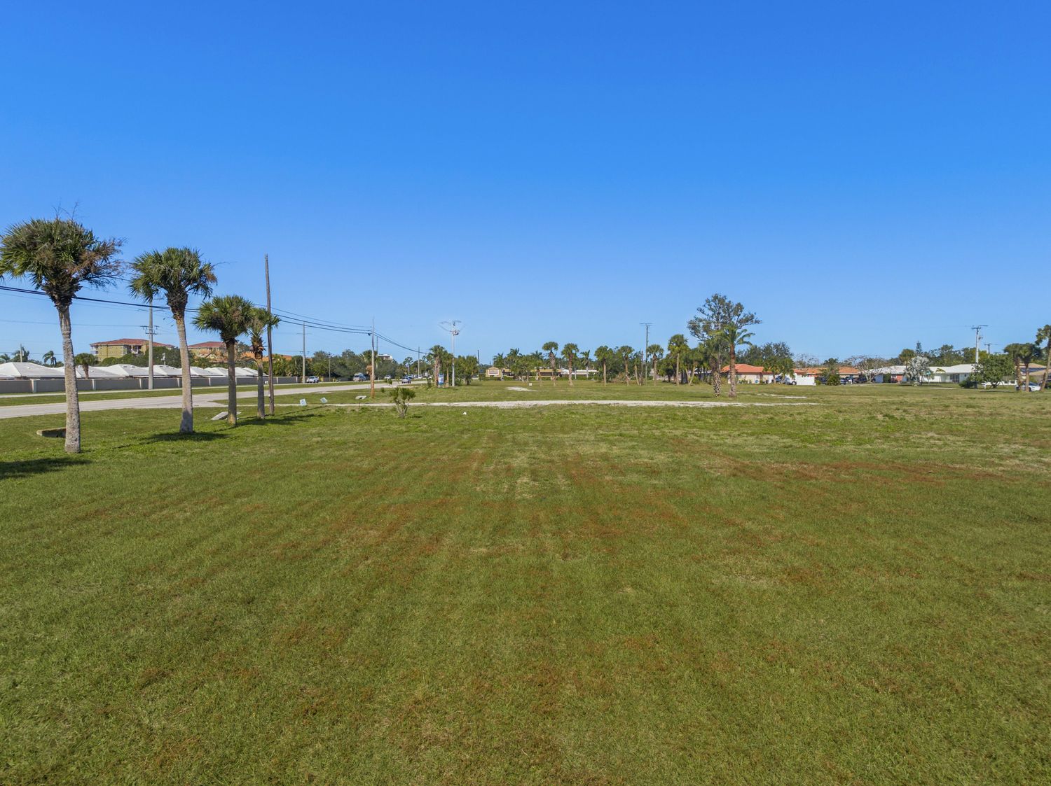 2301 S. Tamiami Trail Osprey FL 34229