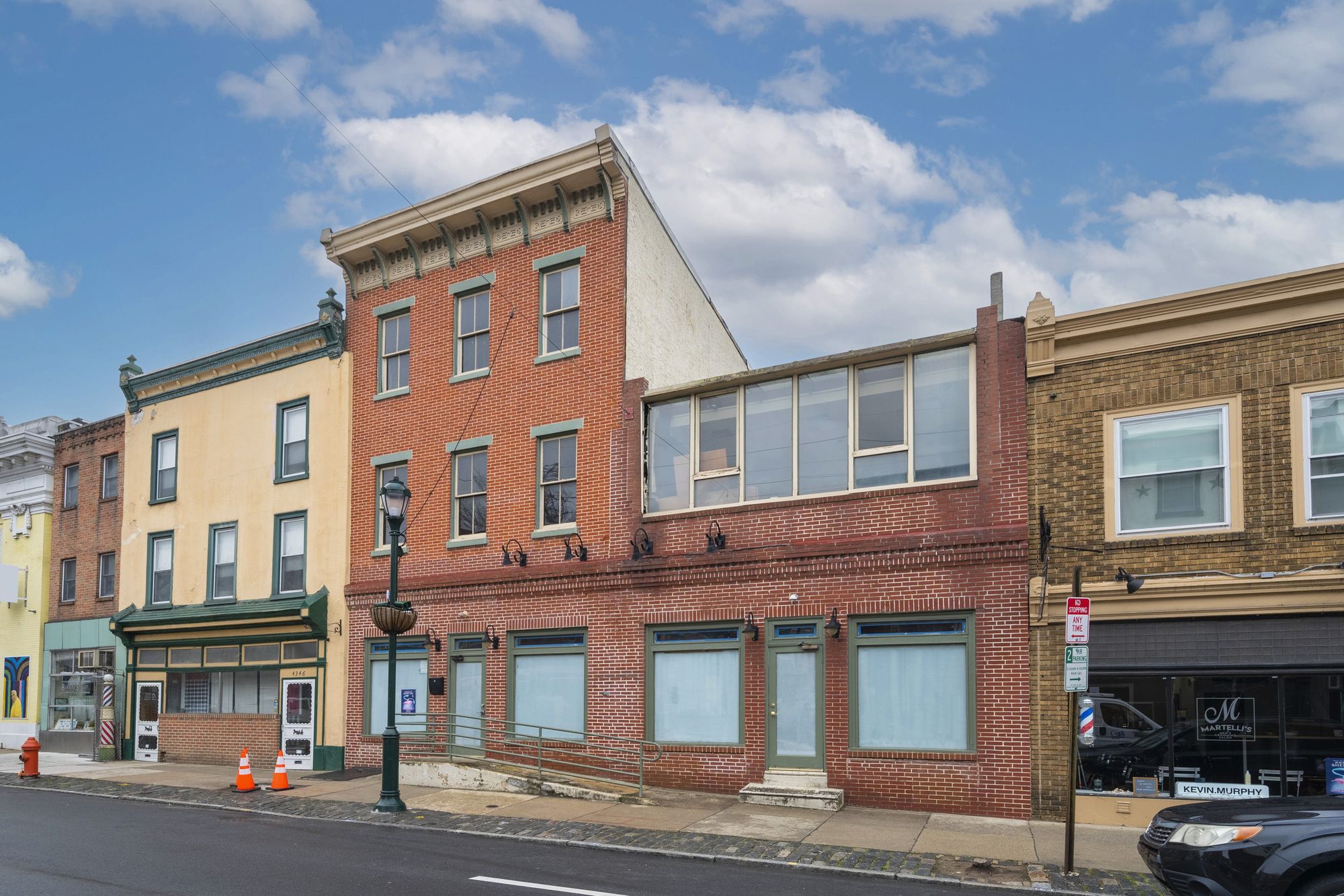 4348 Main St, Philadelphia, PA 19127
