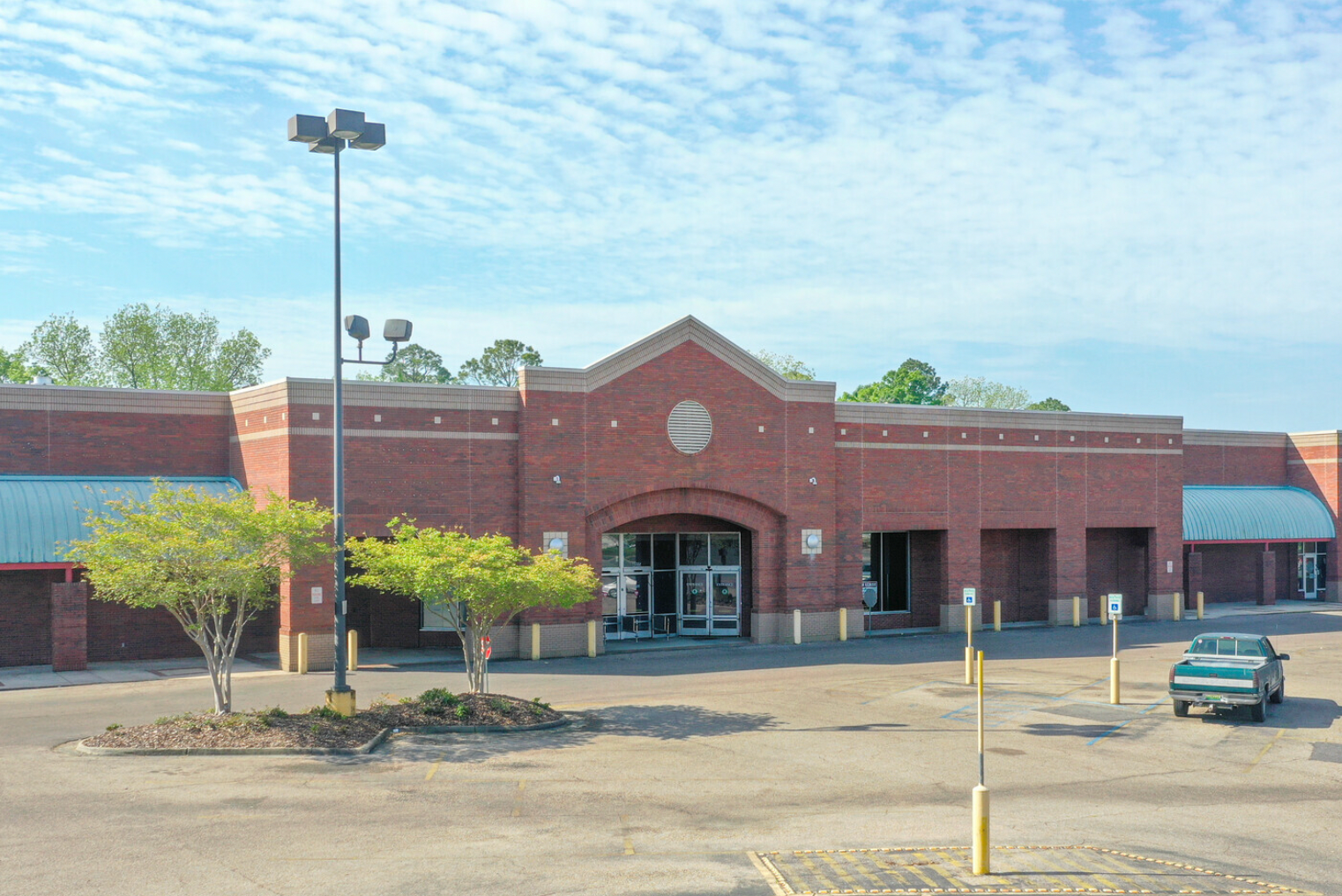 4035 Eastern Blvd, Montgomery, AL 36116