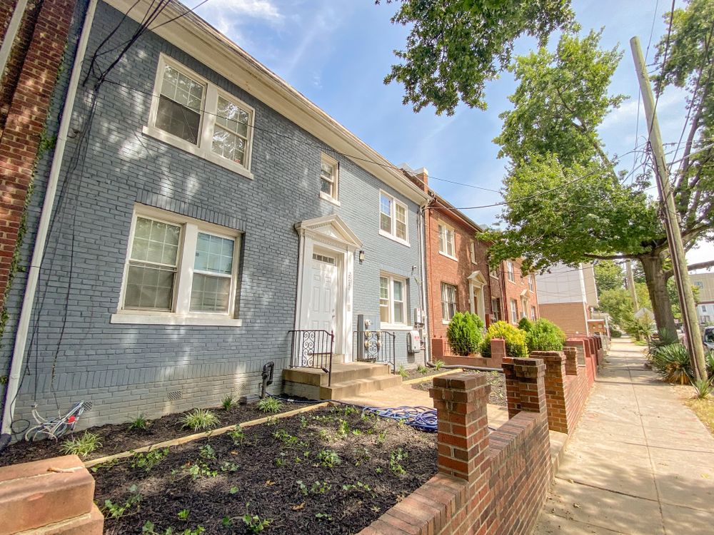 2214 Nicholson Street SE