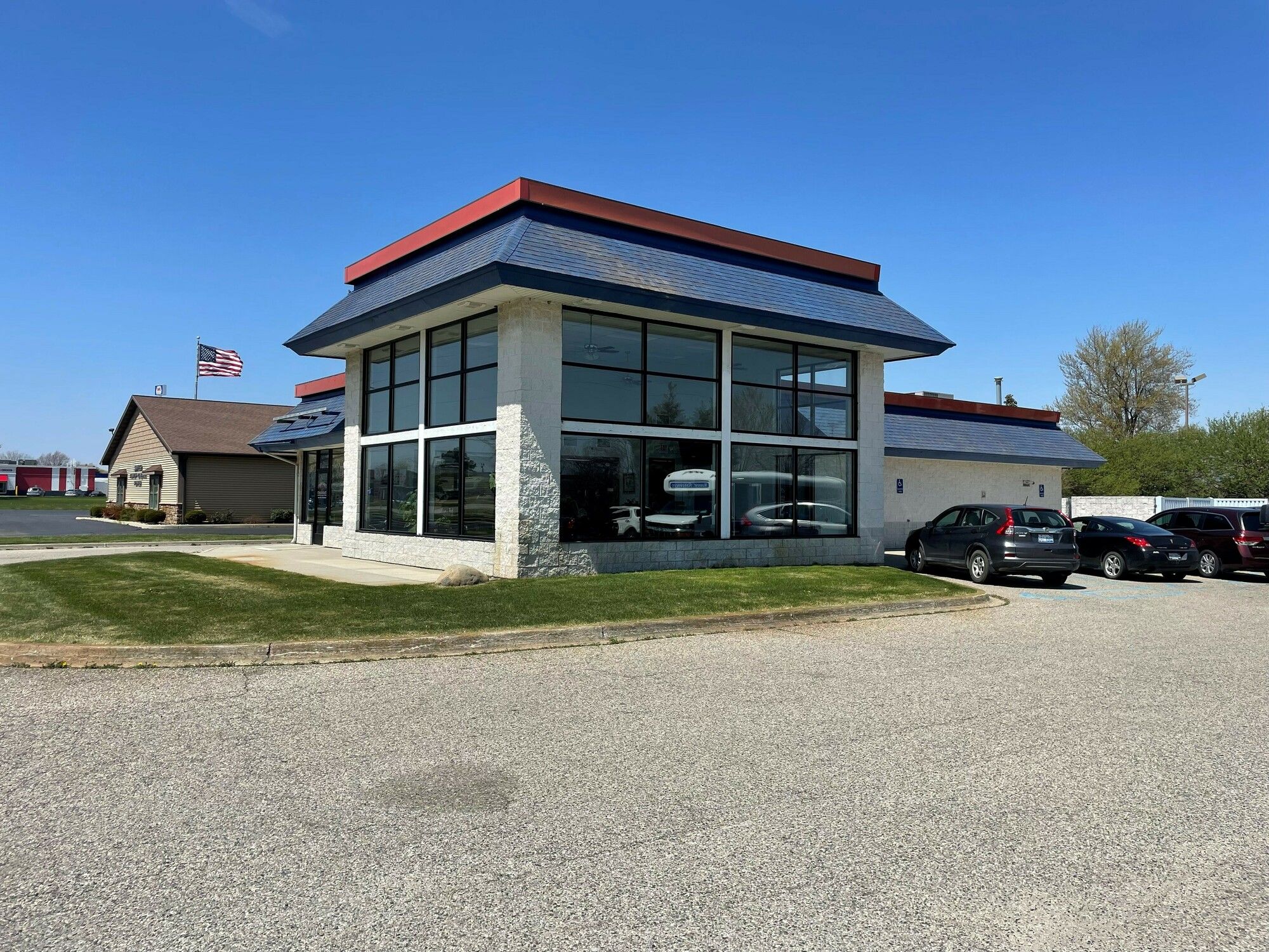 1335 E Center St, Ithaca, MI 48847
