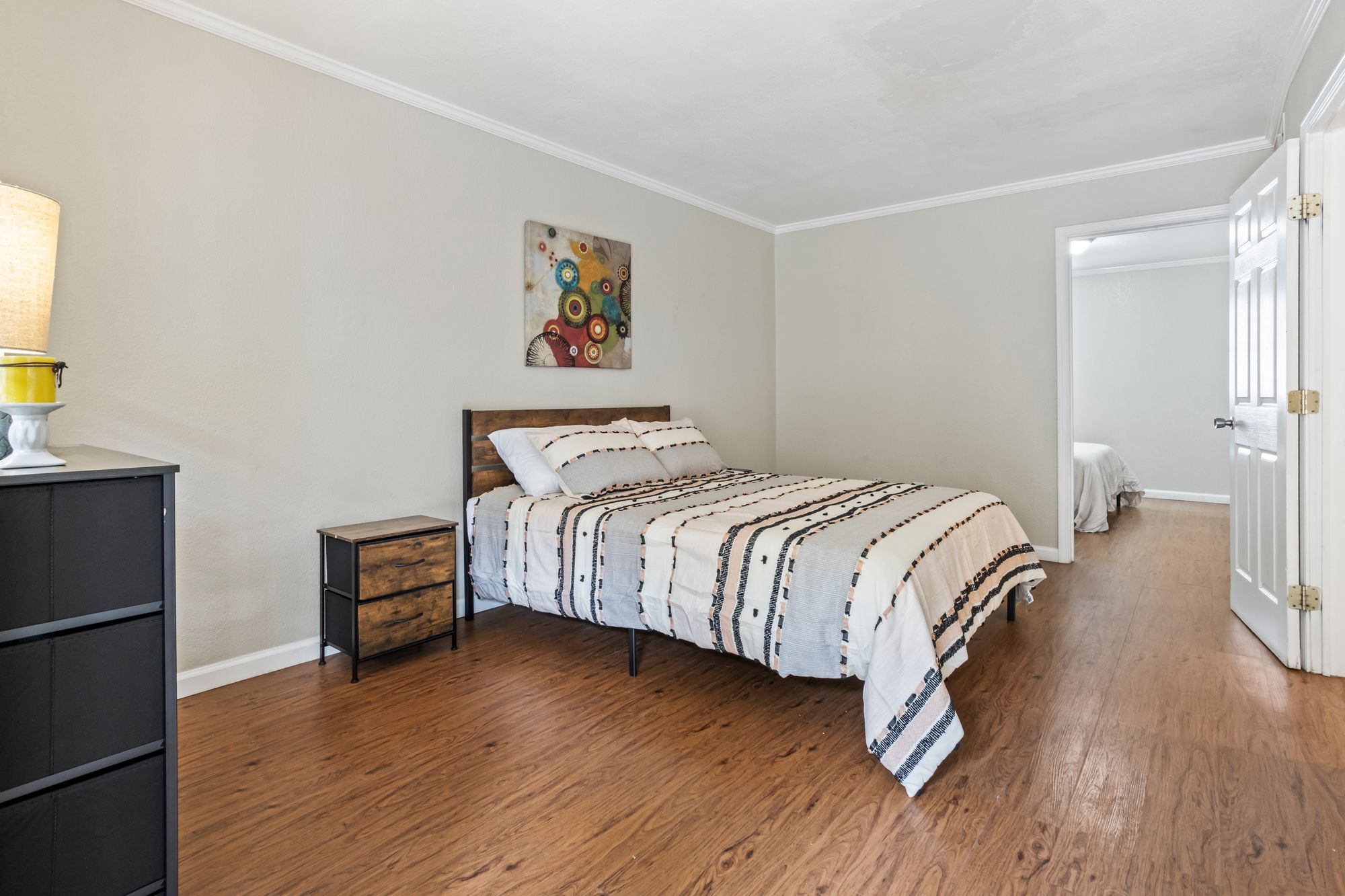 Pecan & Villa Apartments 1113 S Betty Ave & 1500 S Calvin Ave