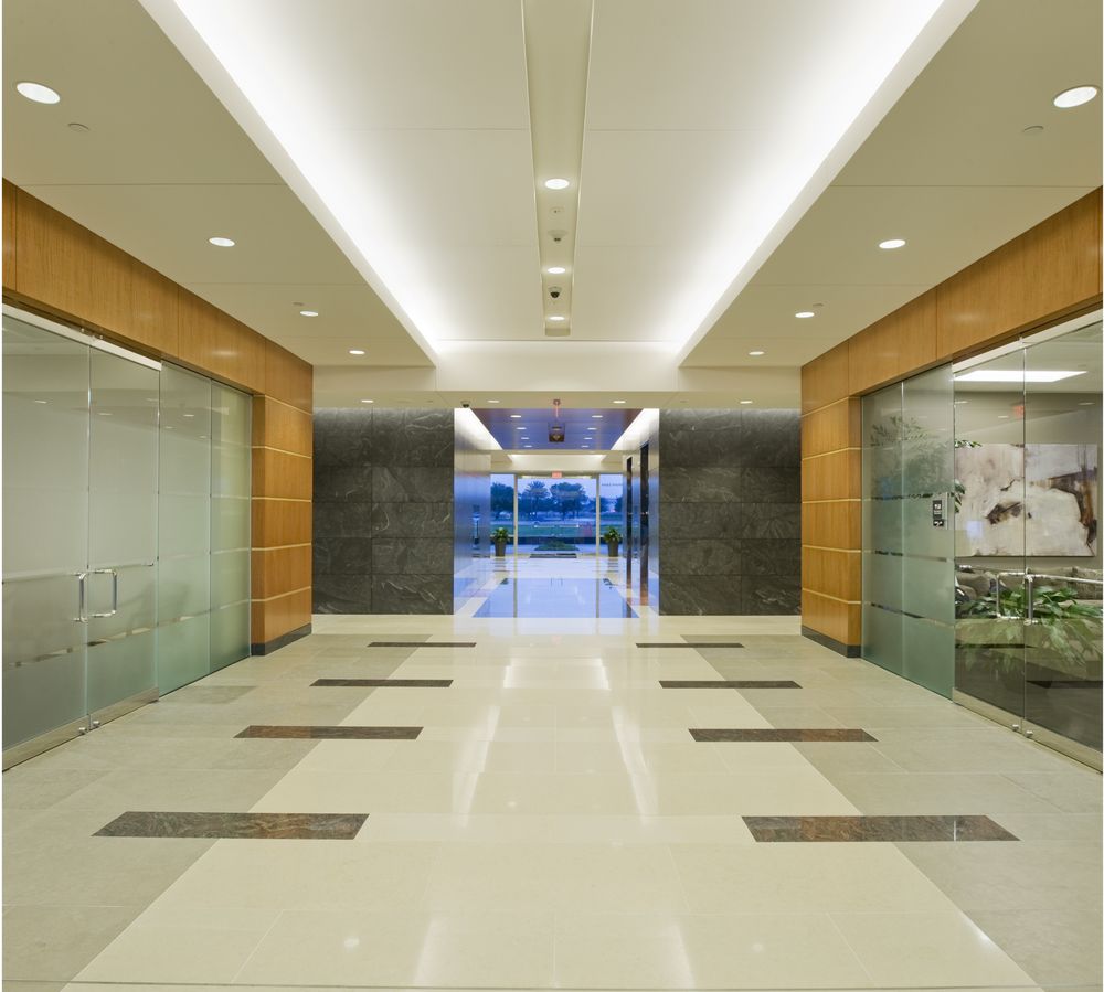 18050 Saturn Ln, Houston, TX 77058 - Office building | Realmo