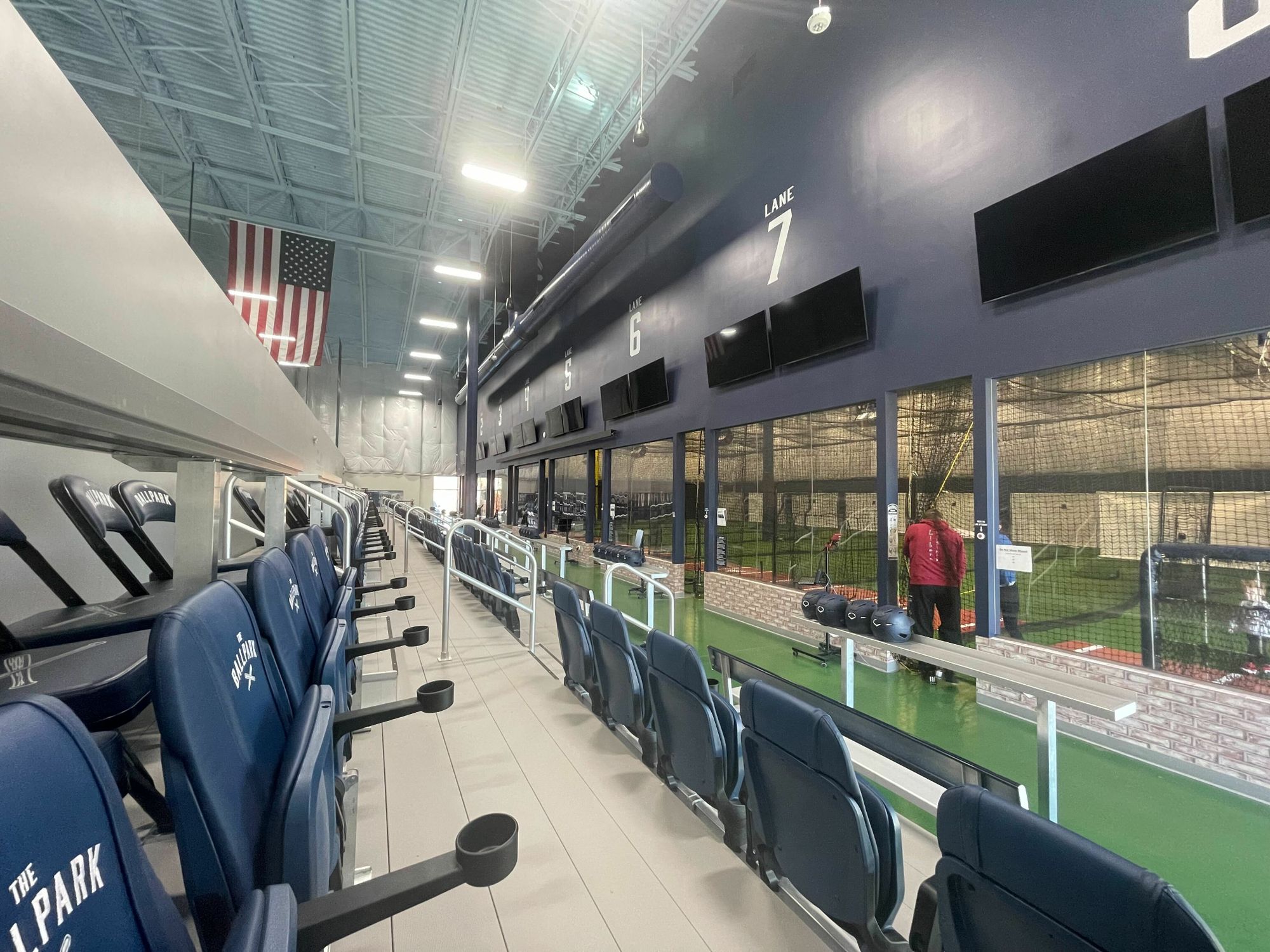 21,600 SF 2nd Gen Athletic / Entertainment Space with Restaurant Area