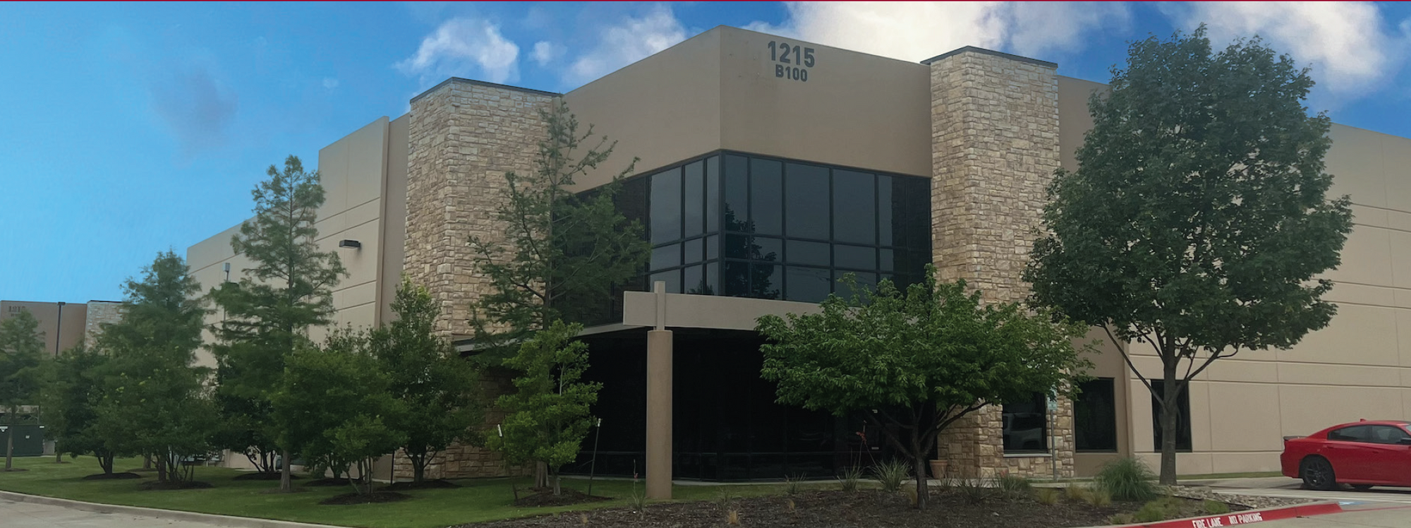 1215 W Crosby Rd, Carrollton, TX 75006