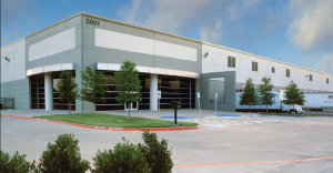3801 Pinnacle Point Dr, Dallas, TX 75211