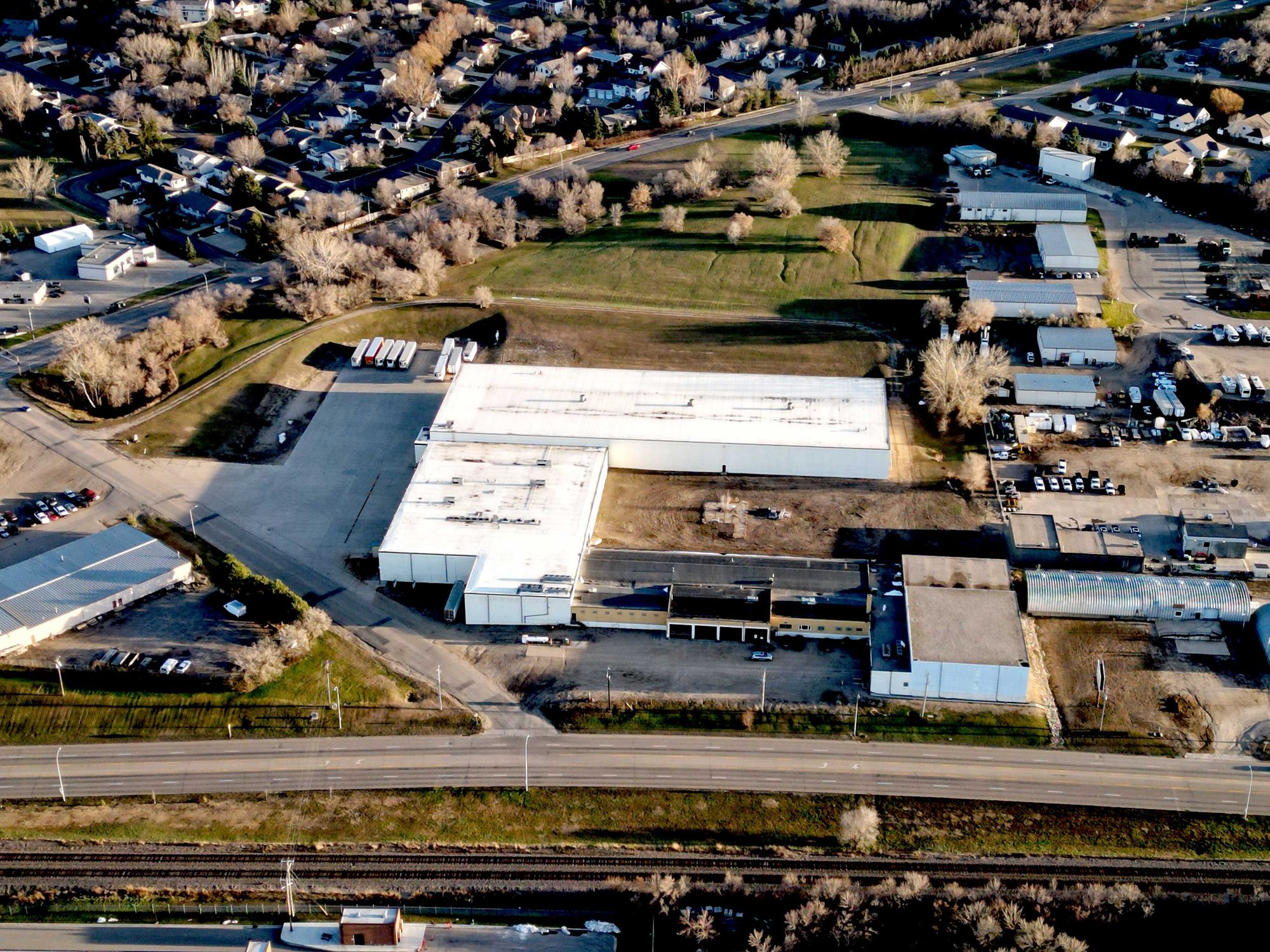 1625 Burdick Expressway W, Minot, ND for sale