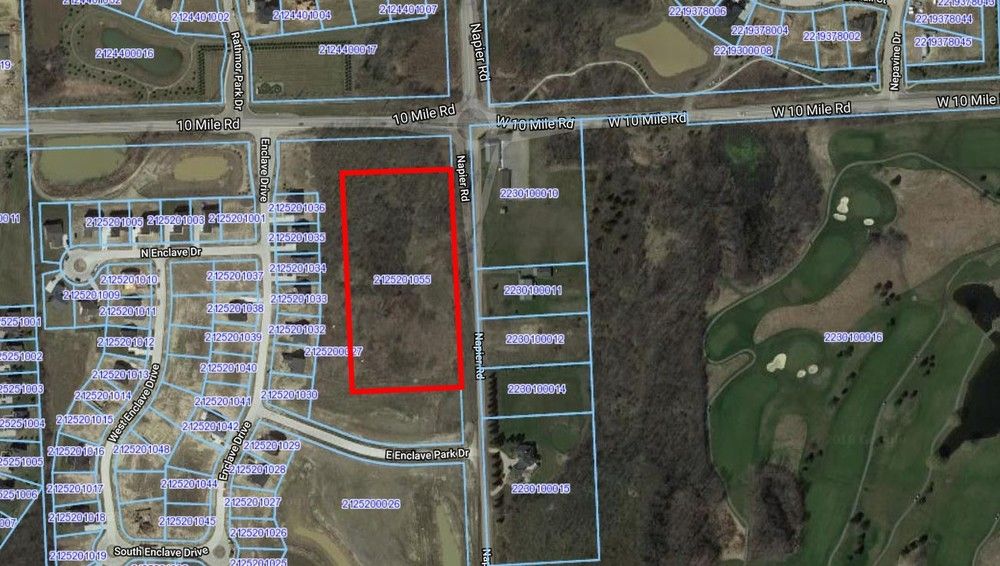 24133 Napier Rd, South Lyon, MI 48178
