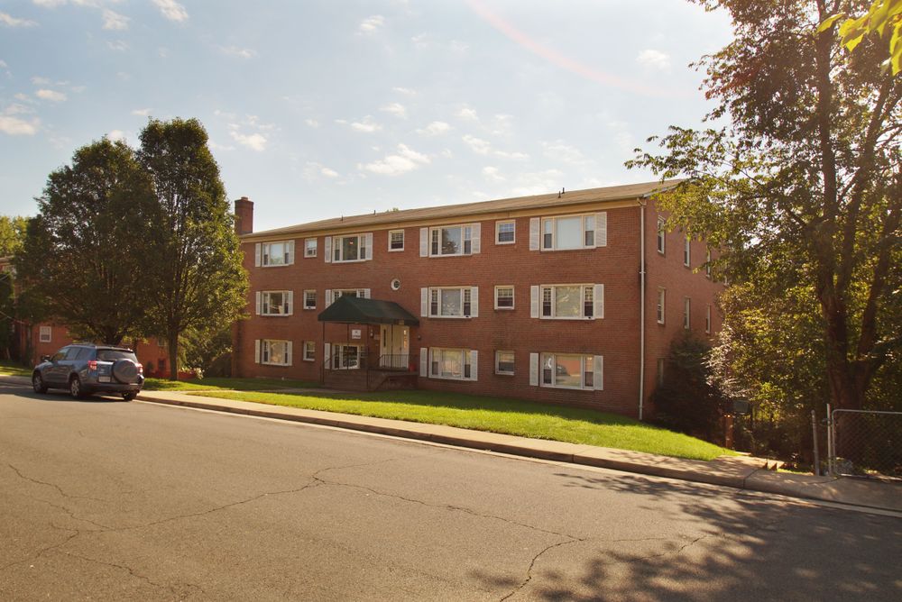 Douglas Street Apartments