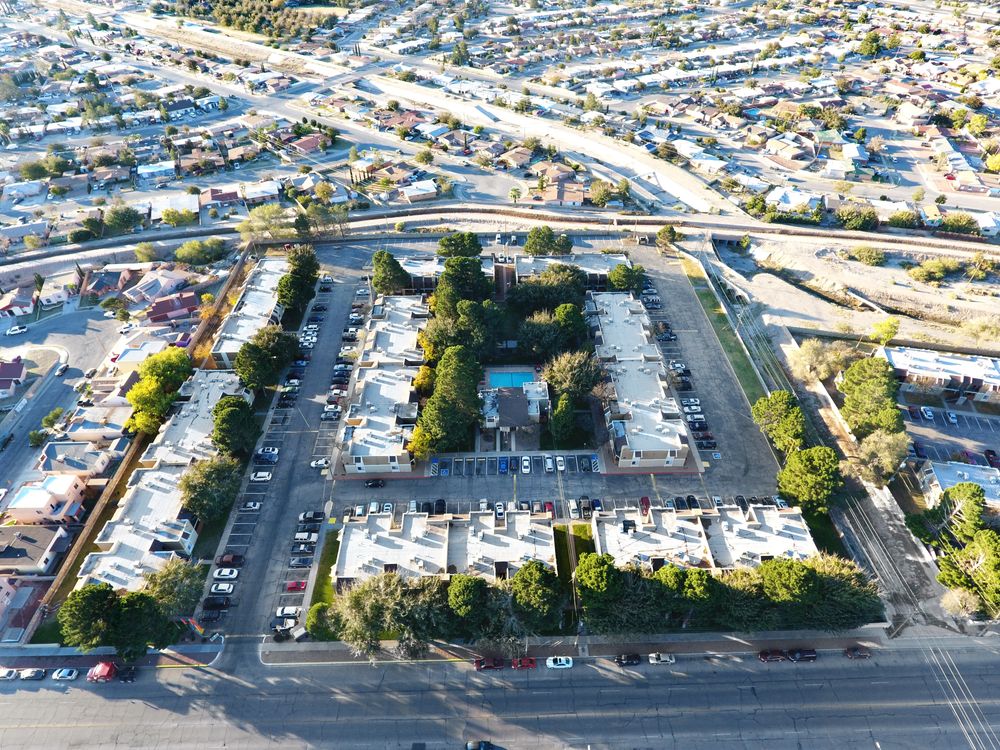 La Privada & Terrace Hill Apartments