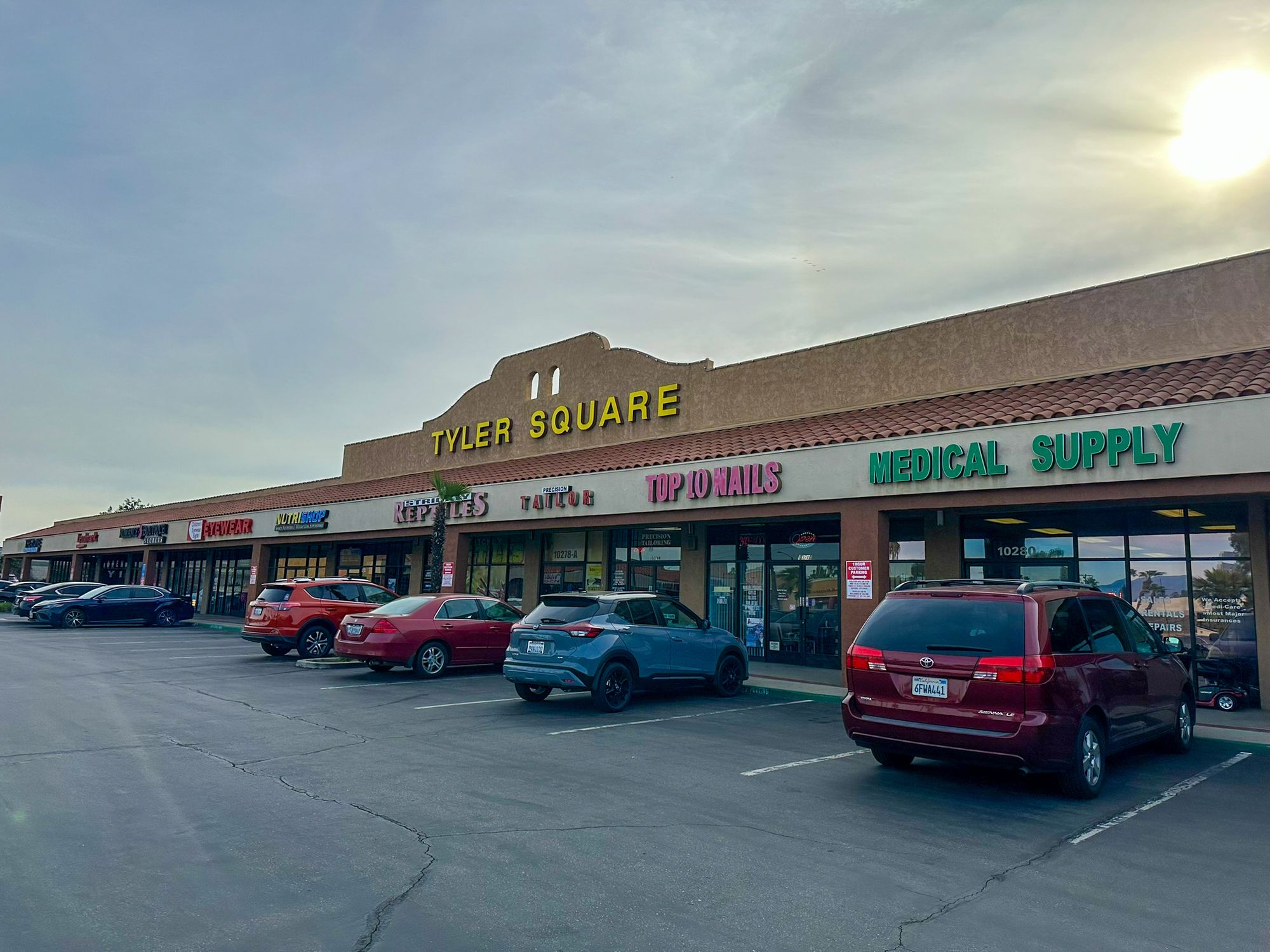 10246 Indiana Ave, Riverside, CA 92505
