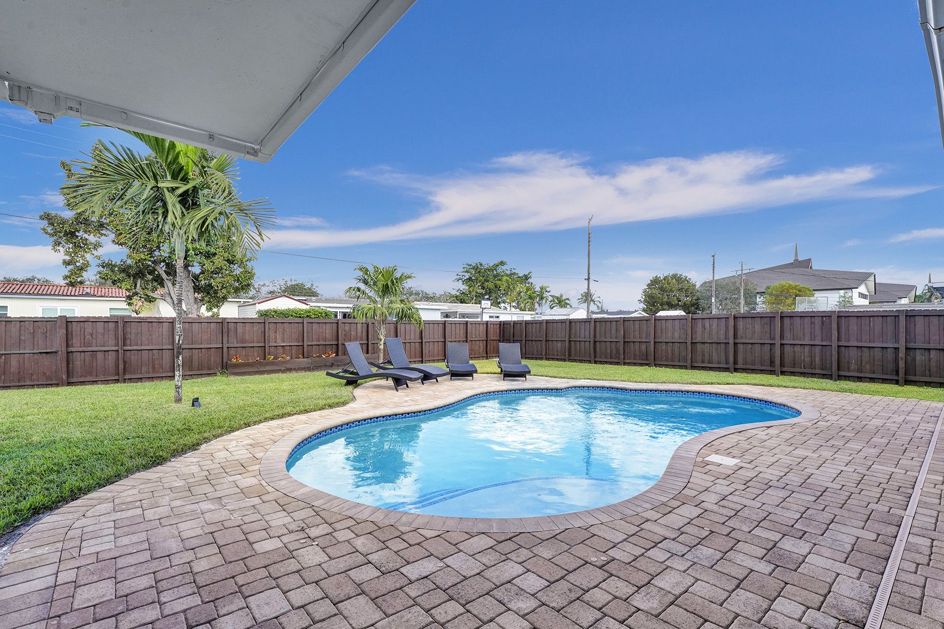 5321 LINCOLN ST HOLLYWOOD, FL 33021