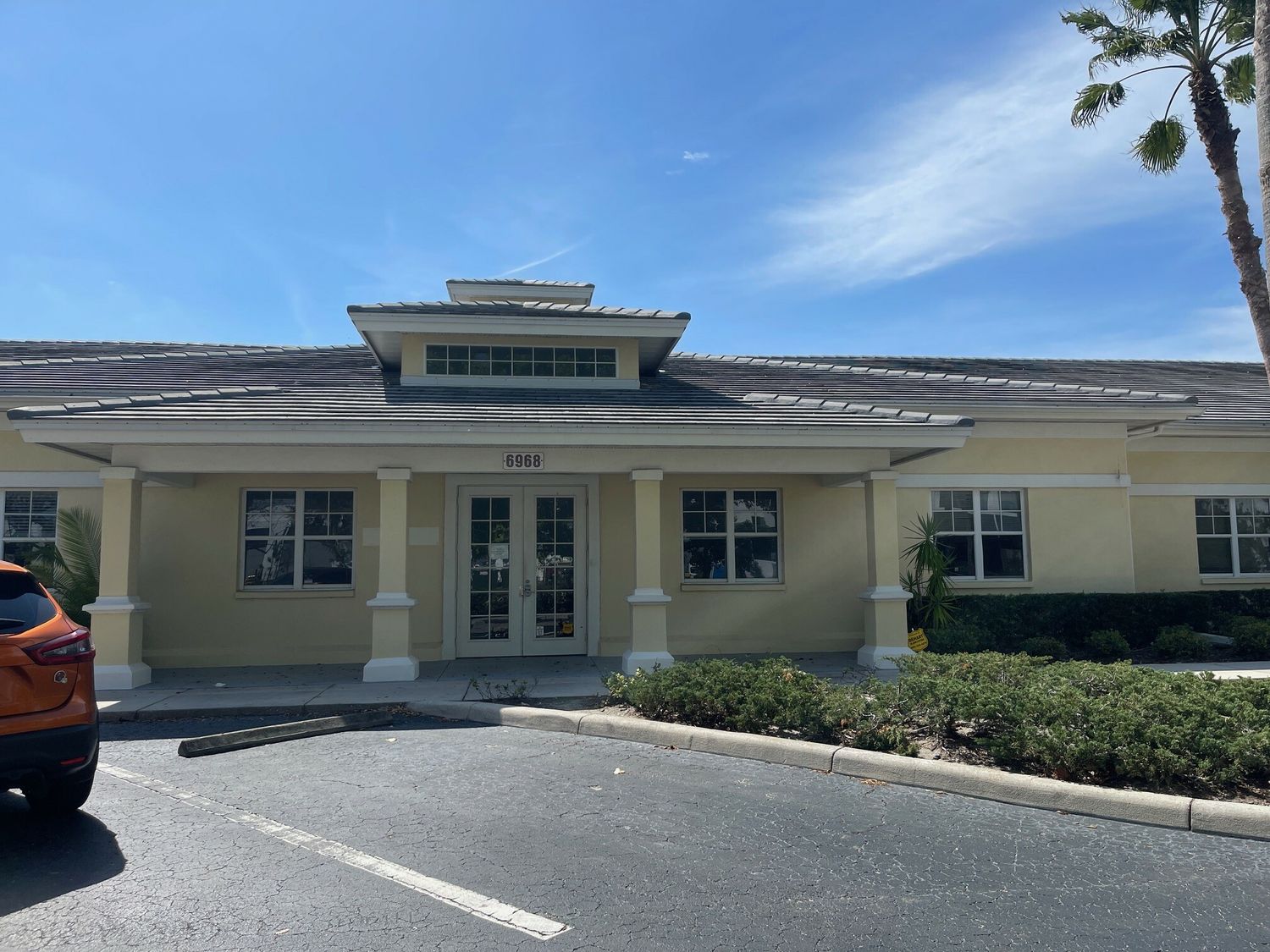 6968 Professional Parkway East Sarasota FL 34240