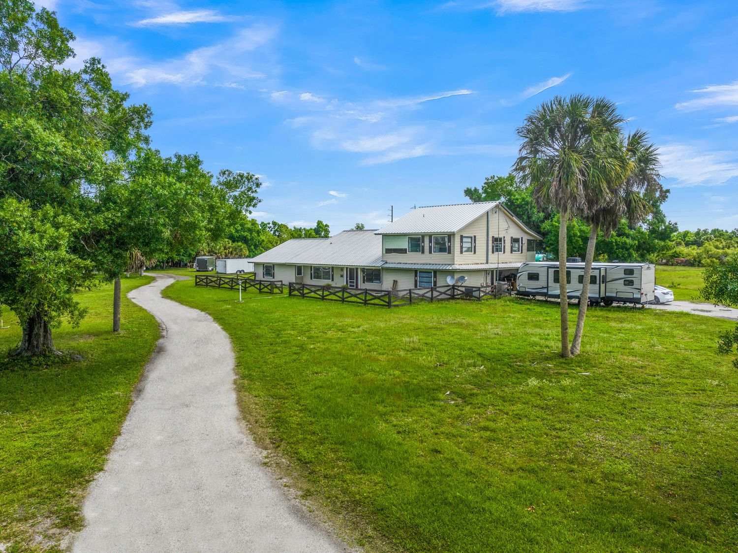 1520 South River Road Englewood FL 34223