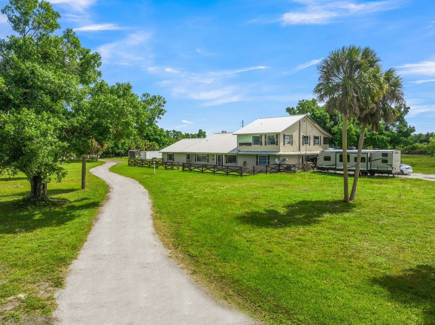 1520 South River Road Englewood FL 34223