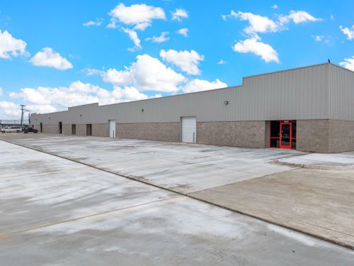 Bagby Avenue Office Warehouse, Waco, TX