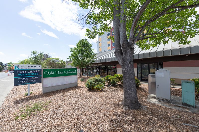 900 4Th St, Santa Rosa, CA 95404