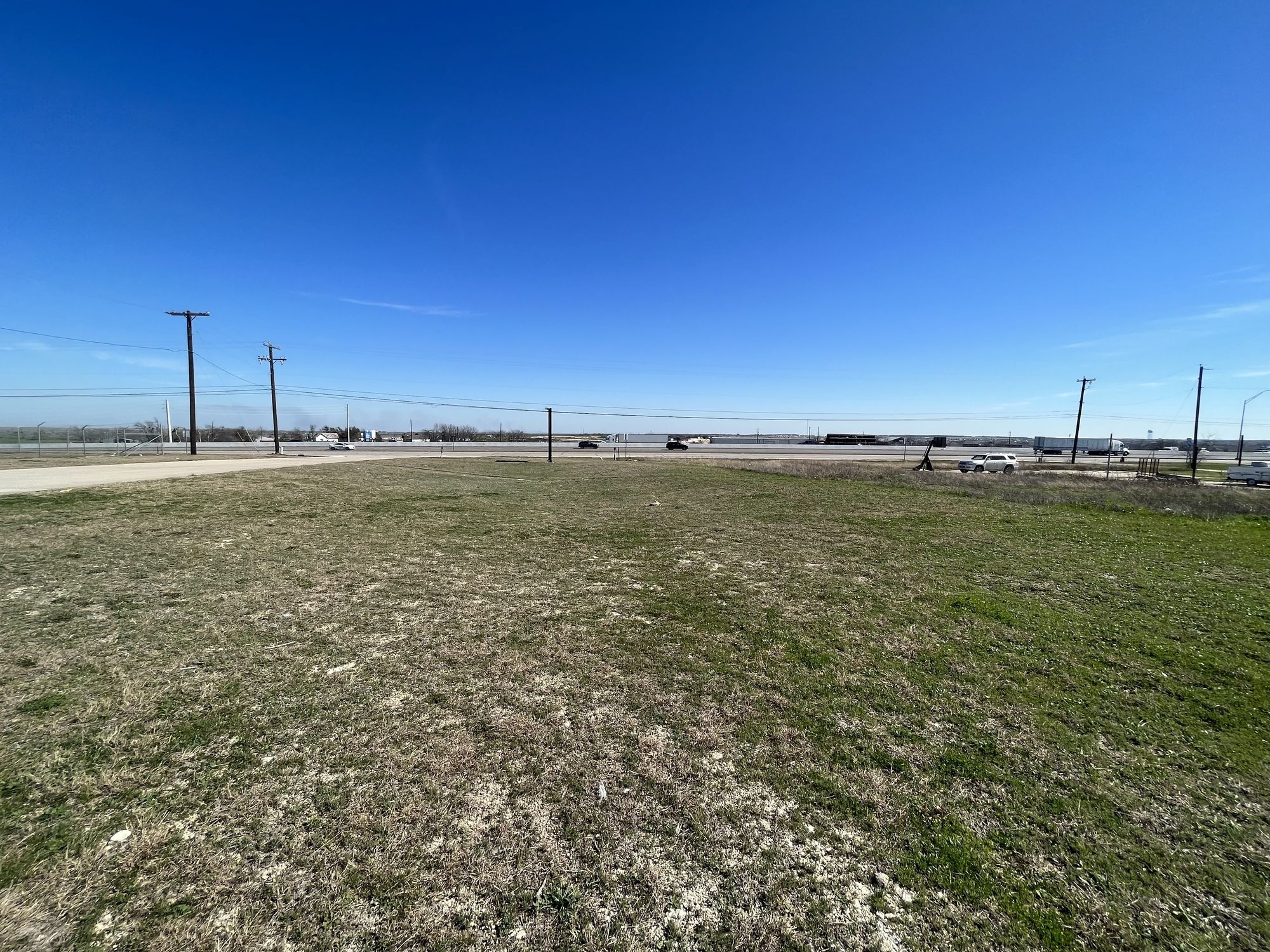 Land for sale at 13615 North Interstate 35, Jarrell, TX, 76537 — photo 2