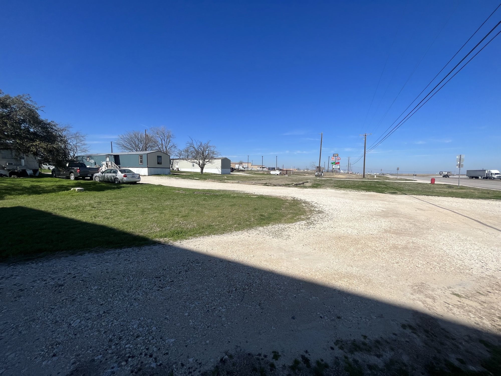 Land for sale at 13615 North Interstate 35, Jarrell, TX, 76537 — photo 3