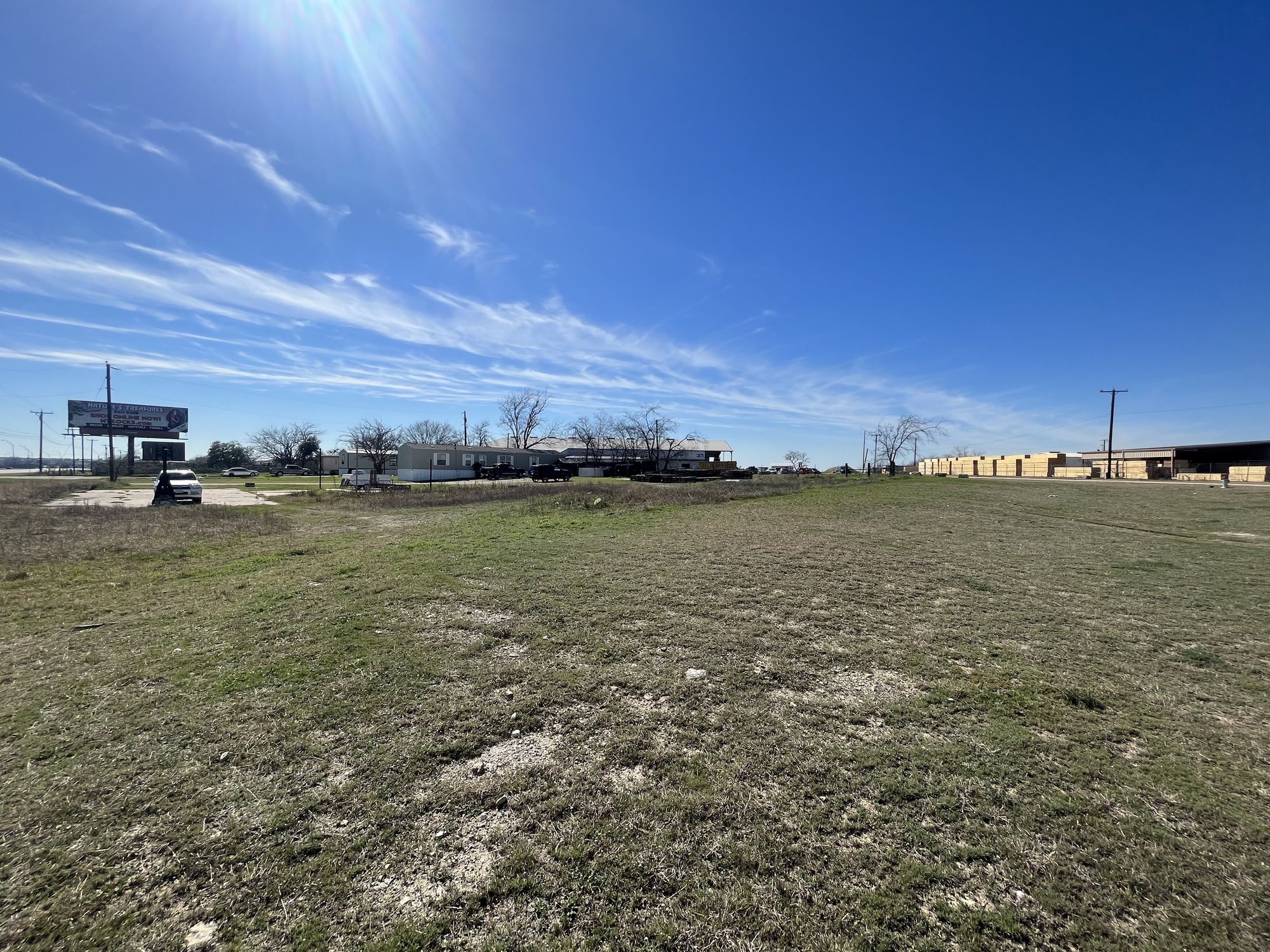 Land for sale at 13615 North Interstate 35, Jarrell, TX, 76537 — photo 4