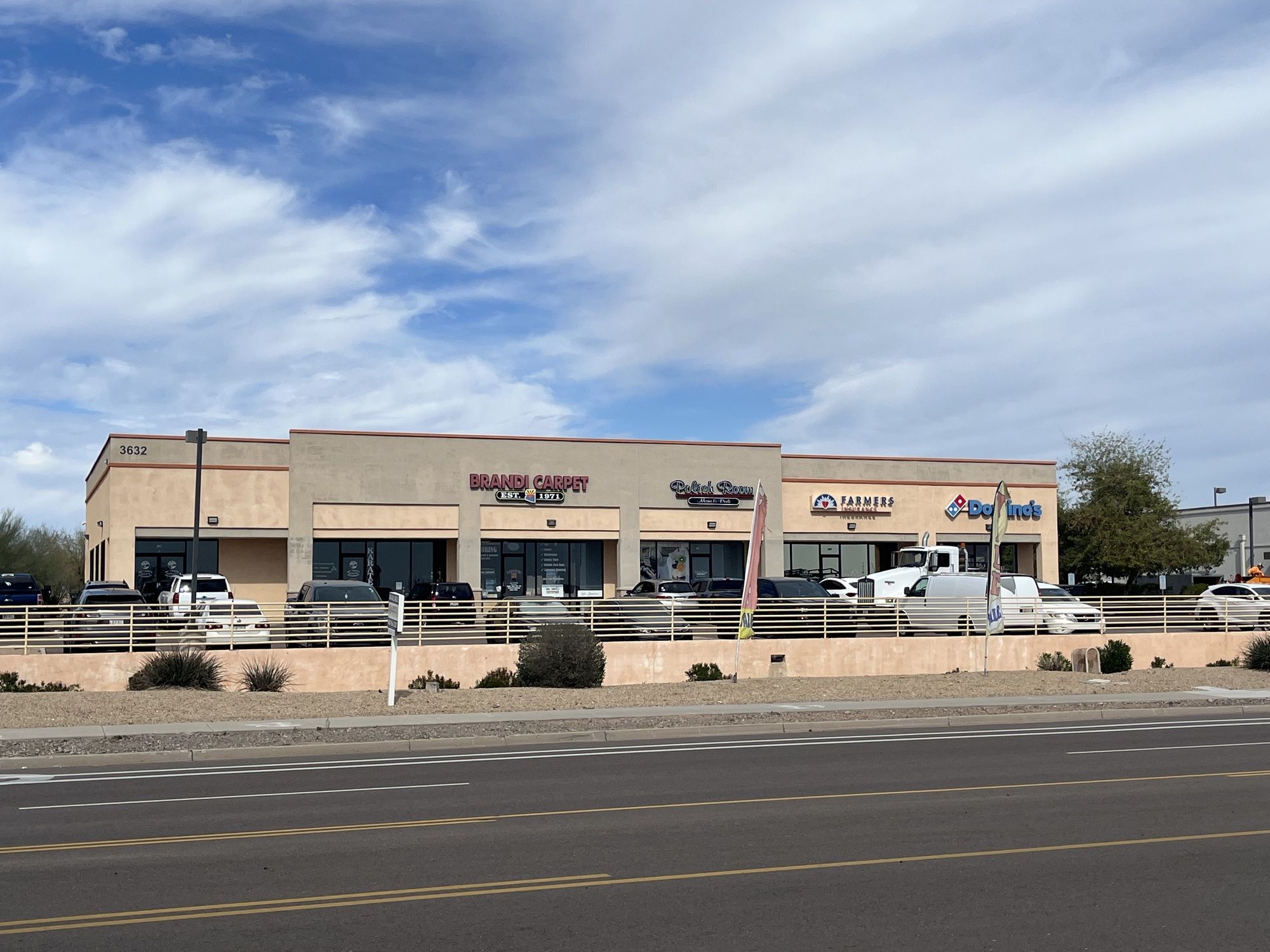 3632 W Pinnacle Peak Rd, Glendale, AZ 85310