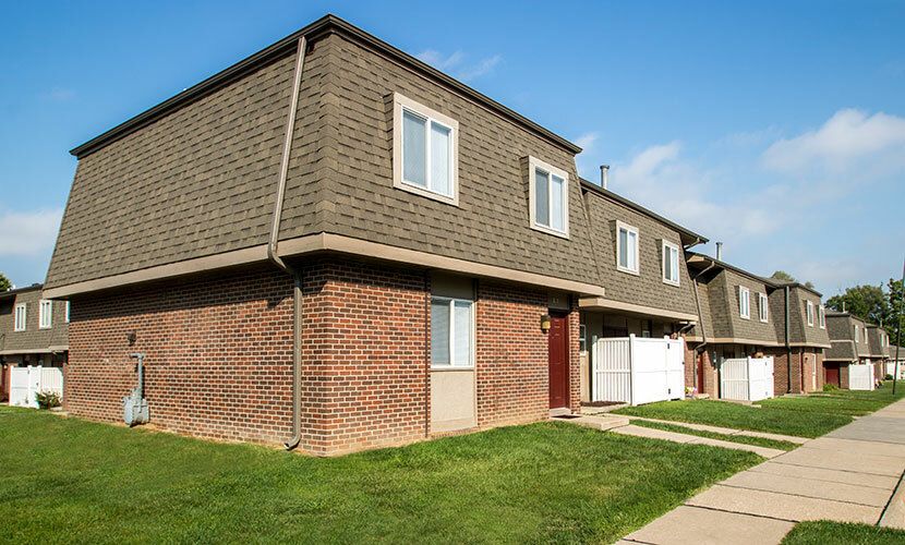 Featherstone Apartments