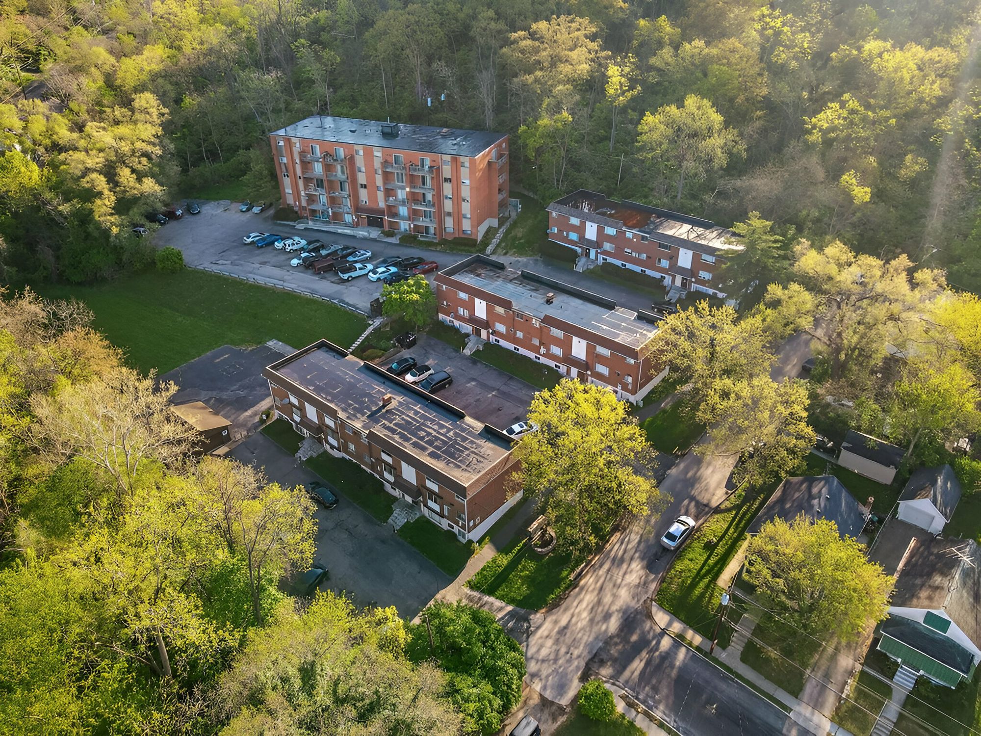 King Towers & Eatondale Apartments