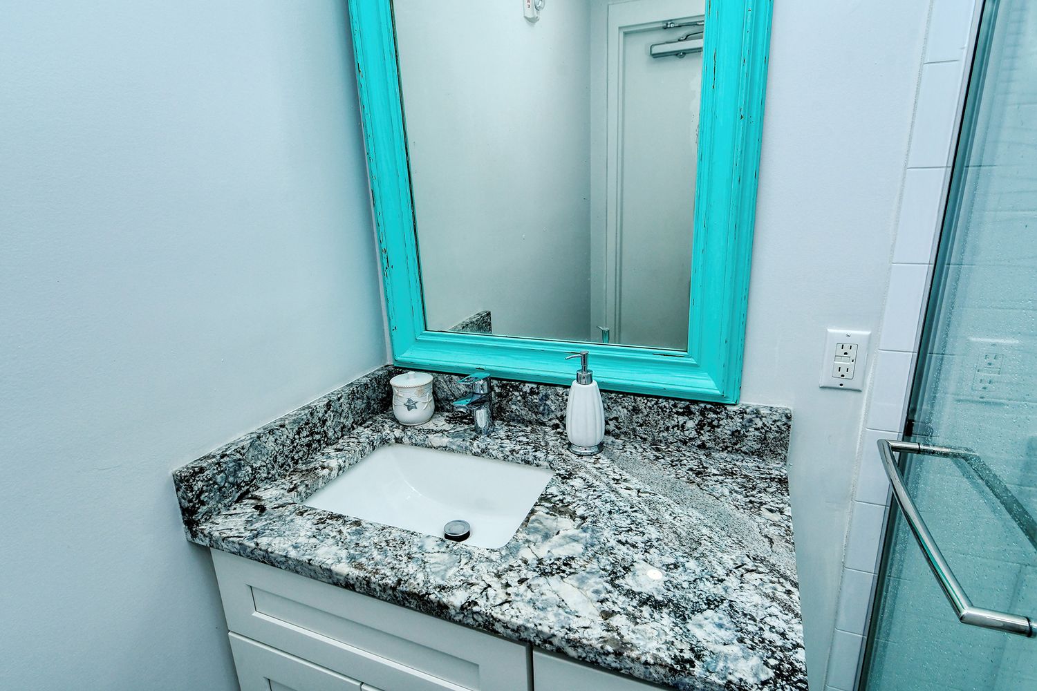 516 South Tamiami Trail Unit 101 Nokomis FL 34275