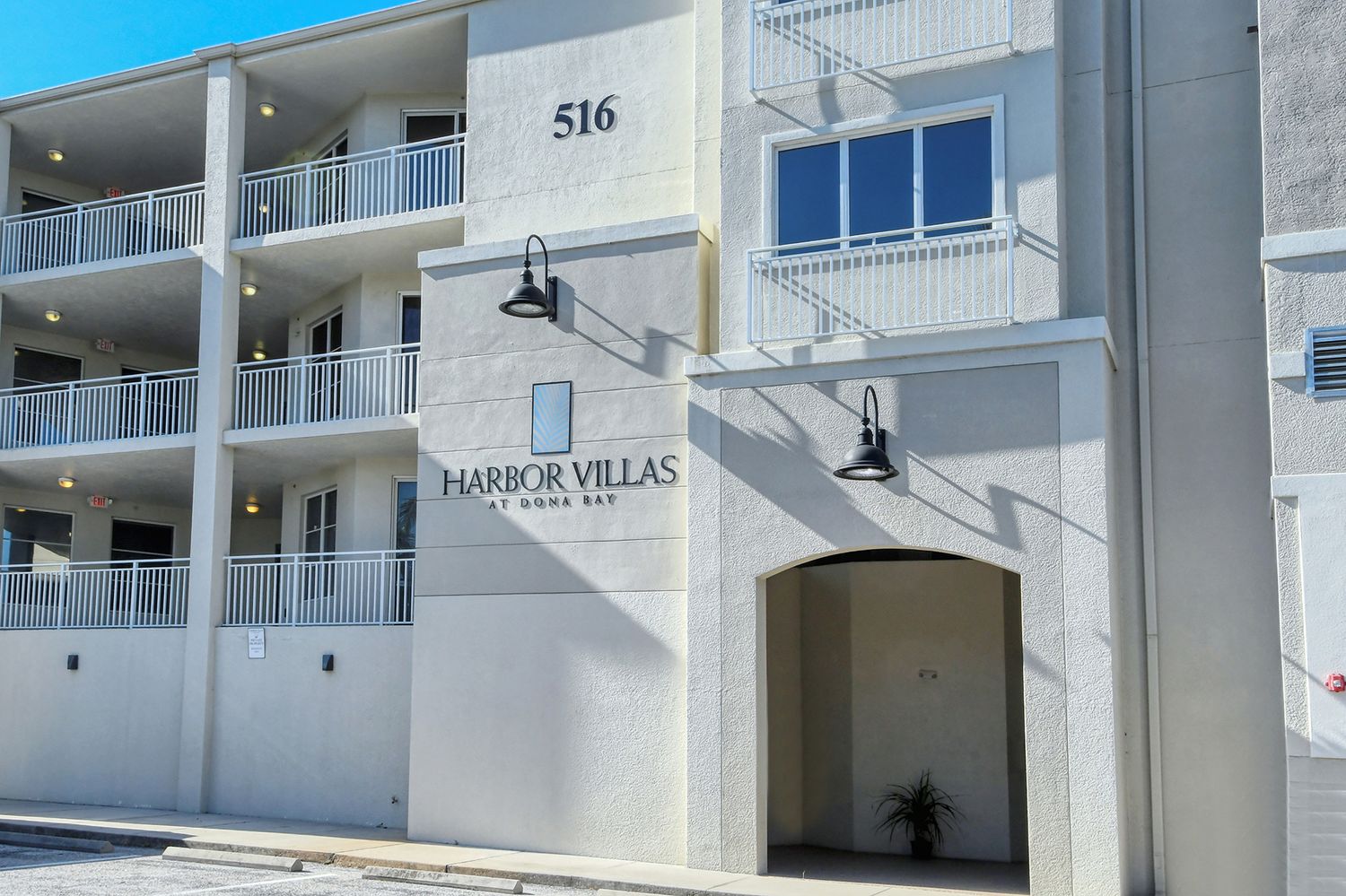 516 South Tamiami Trail Unit 101 Nokomis FL 34275