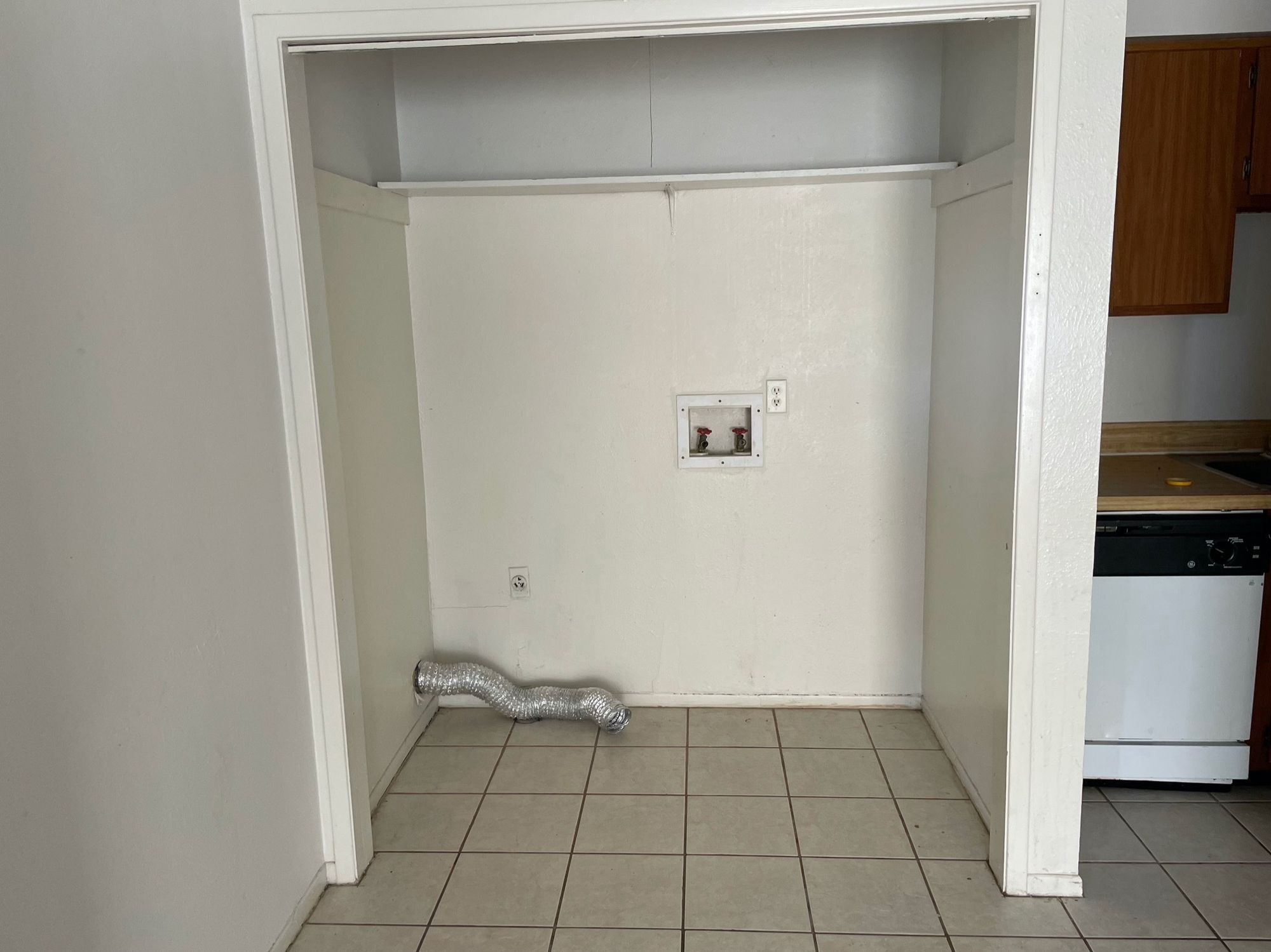 Ridgecrest Apartments