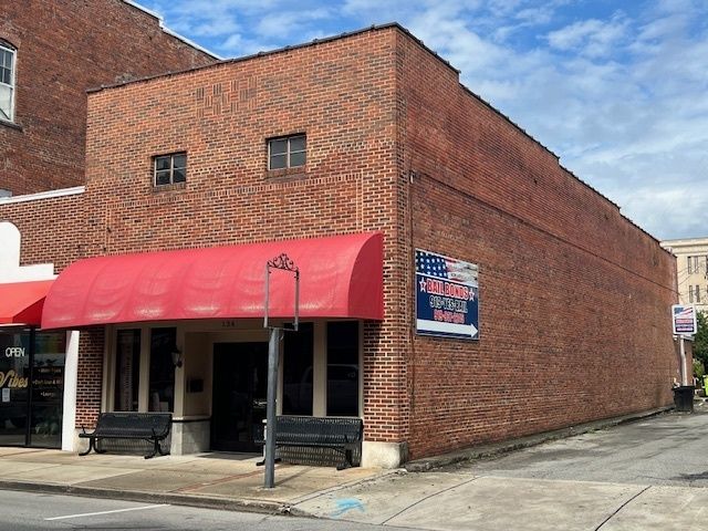 134 S 3Rd St, Smithfield, NC 27577