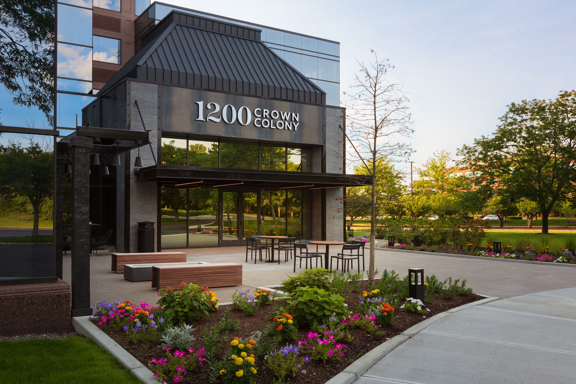 1200 Crown Colony Dr, Quincy, MA 02169