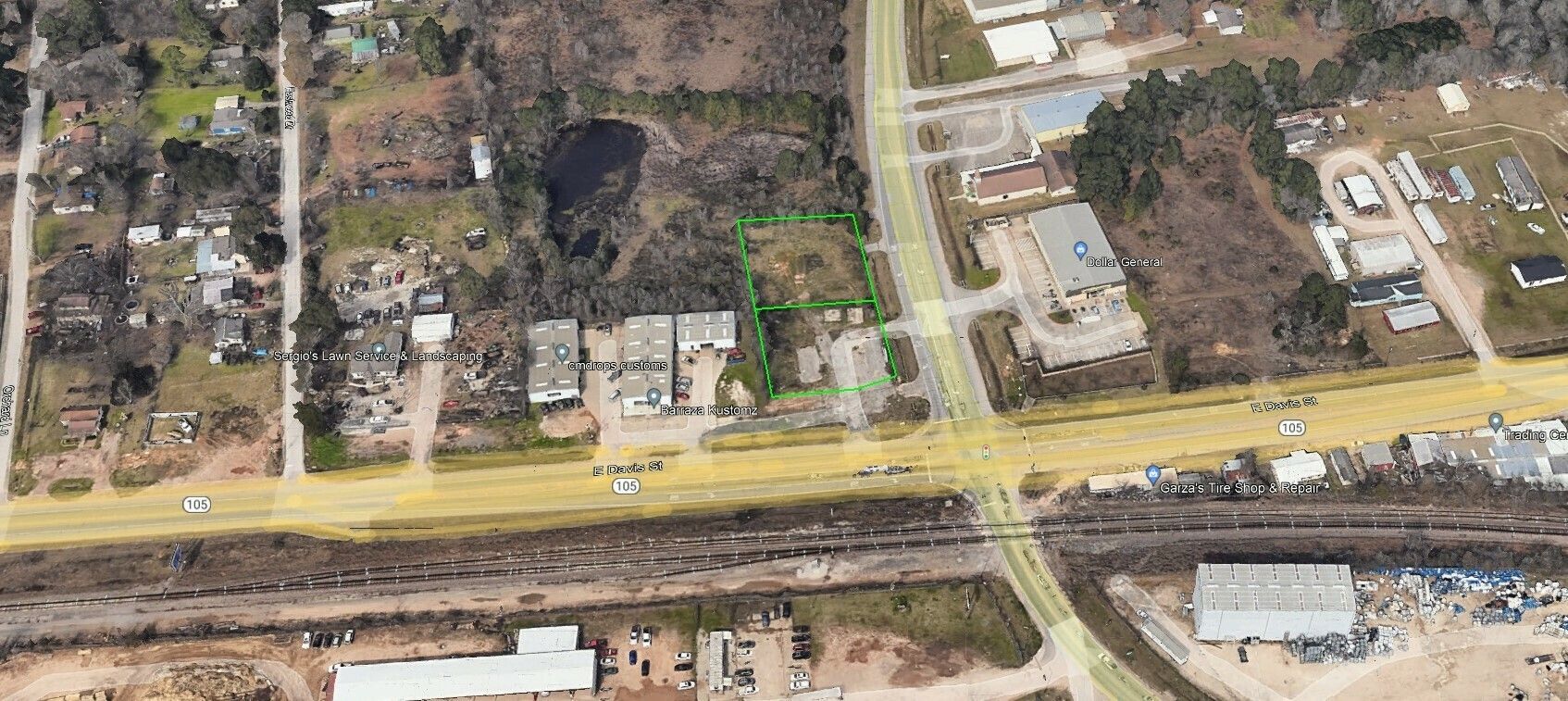 2420 E Davis St, Conroe, TX 77301