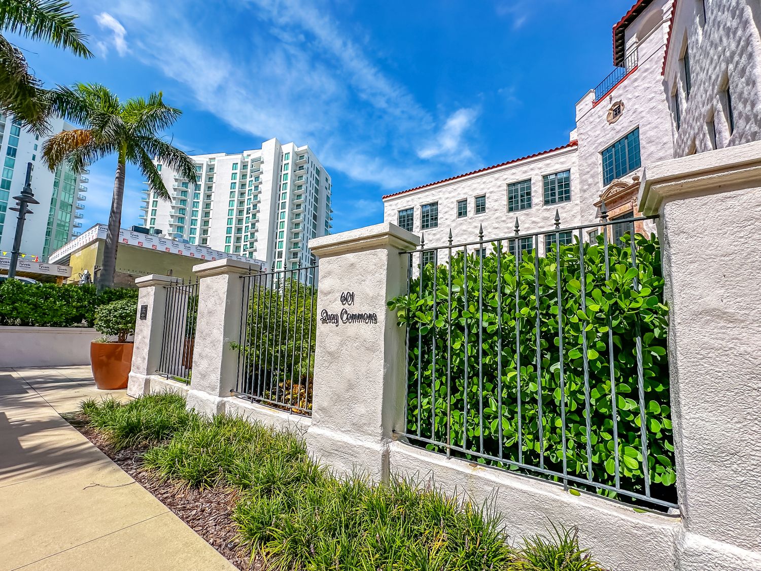 601 Quay Commons Sarasota FL 34236