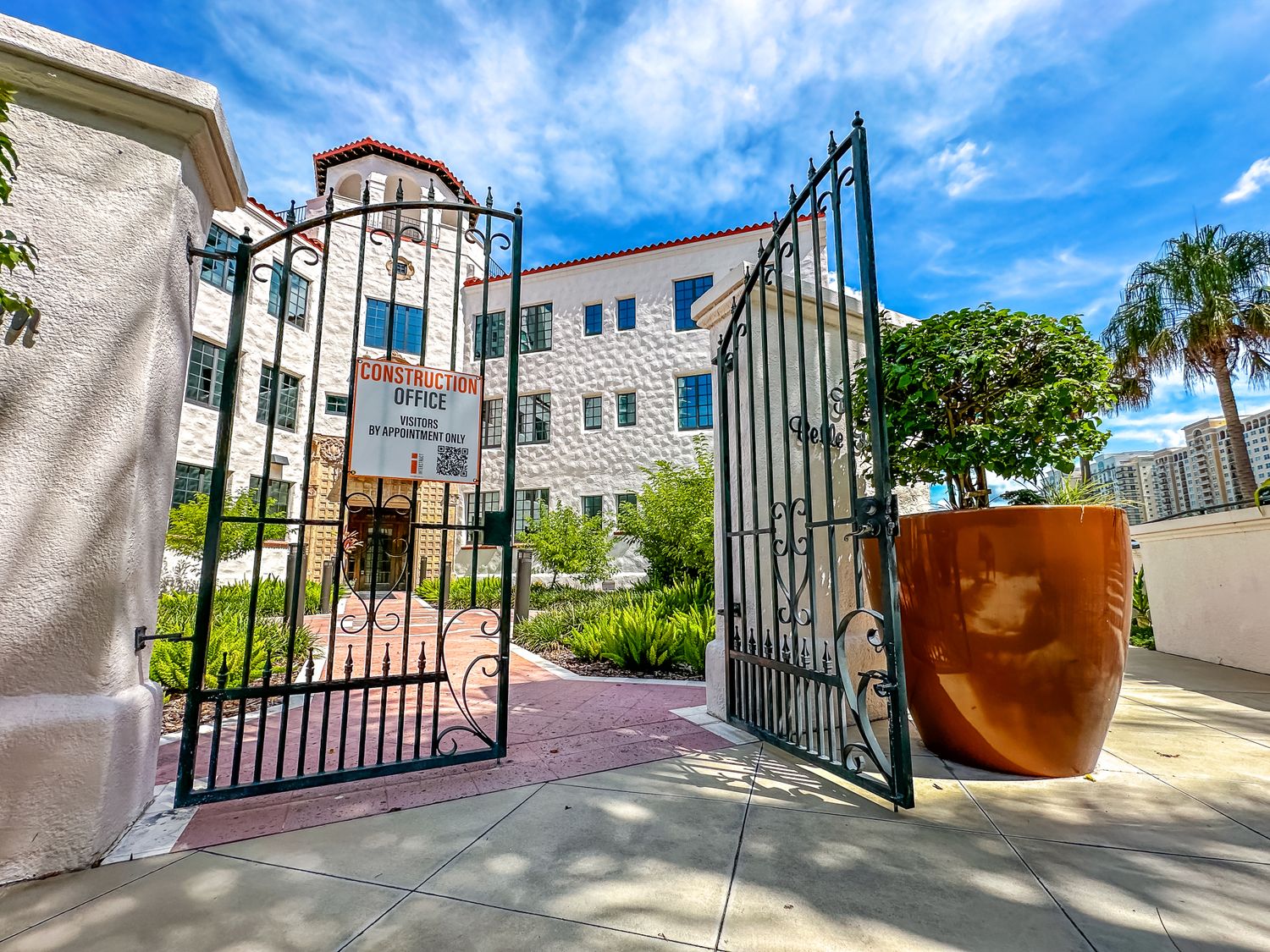 601 Quay Commons Sarasota FL 34236